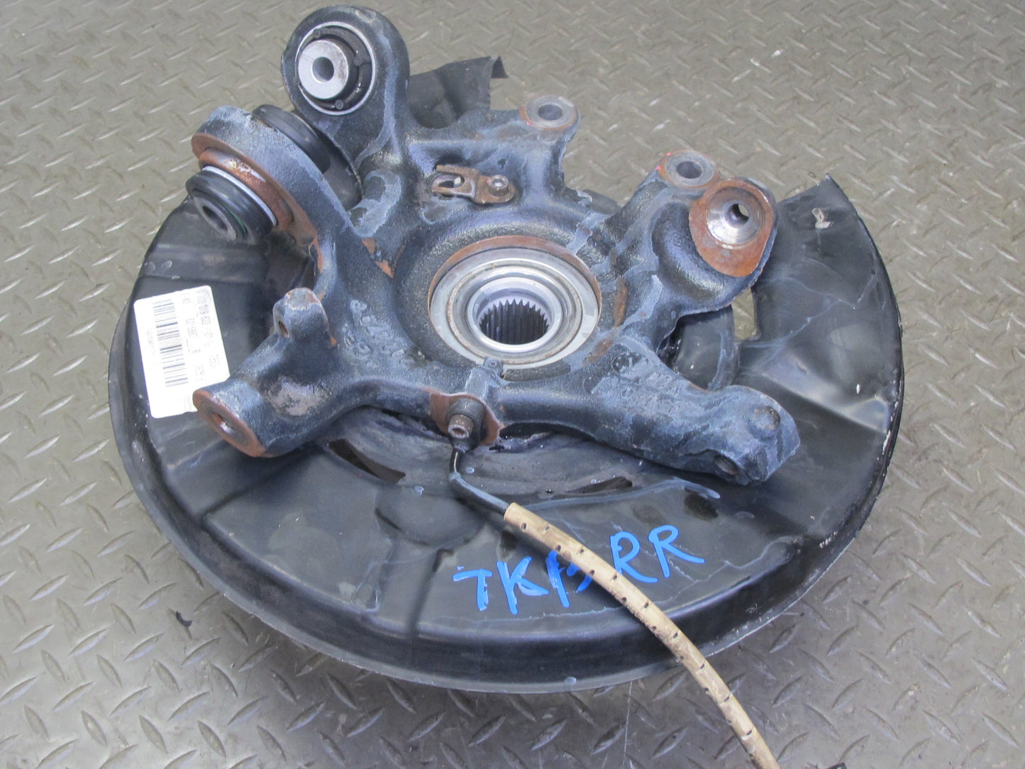 2008-2011 BMW E92 E93 E90 M3 Rear Right Spindle Knuckle Wheel Hub Bearing