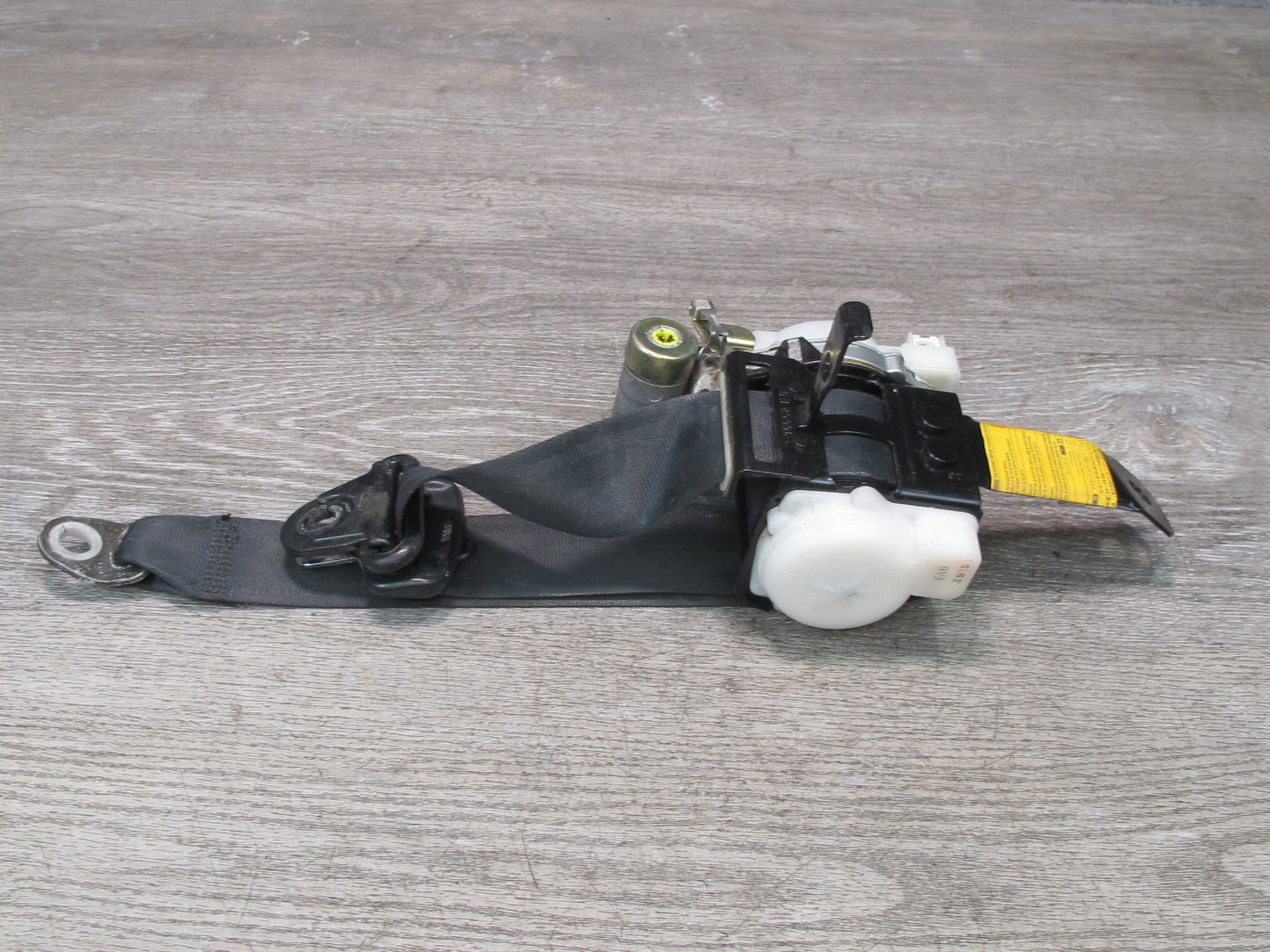 02-05 TOYOTA MR2 FRONT RIGHT & LEFT SIDE SEATBELT RETRACTOR SET OEM