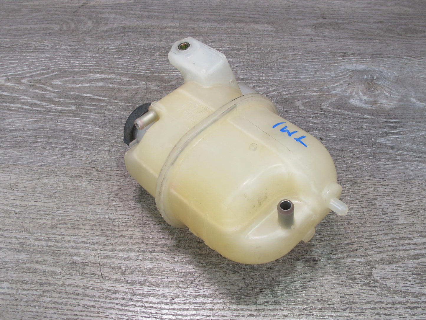 00-05 Toyota MR2 Spyder Engine Coolant Expansion Overflow Reservoir Tank OEM