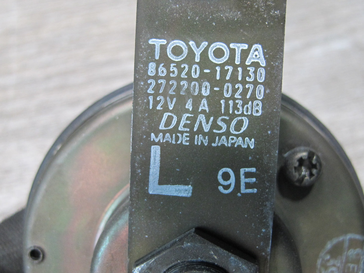 00-05 Toyota MR2 Spyder ZZW30L Set of 2 High Low Tone Note Pitch Horn Signal OEM