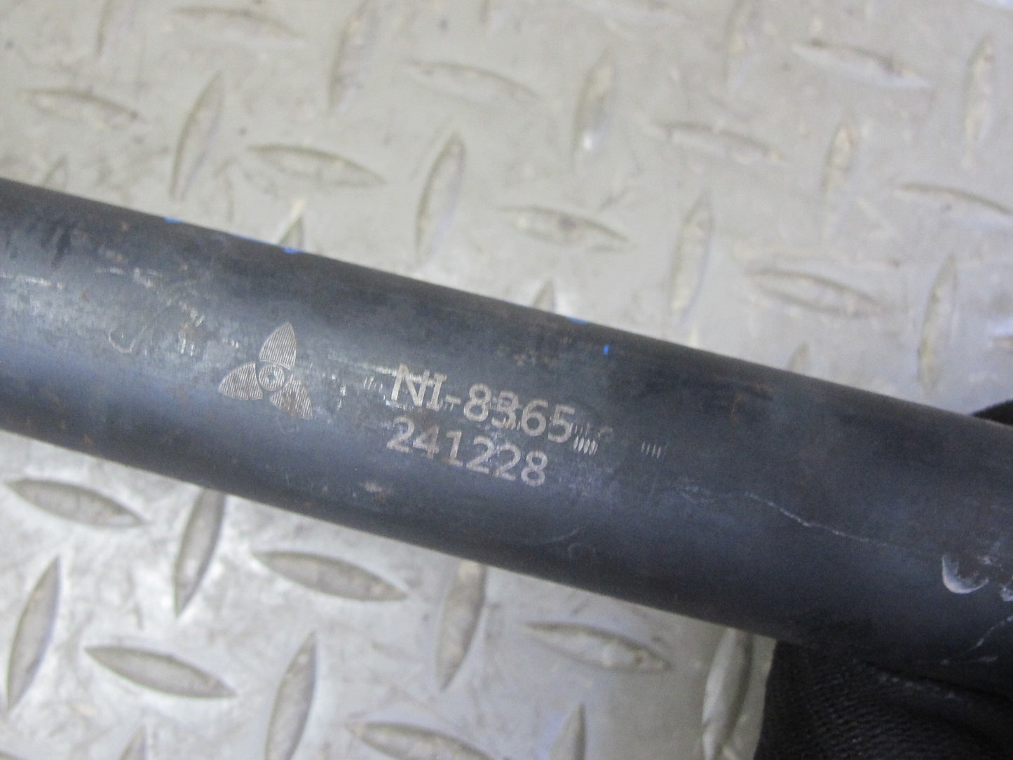 07-09 Nissan 350Z Z33 Convert LSD AT Rear Left Suspension Axle Shaft Aftermarket