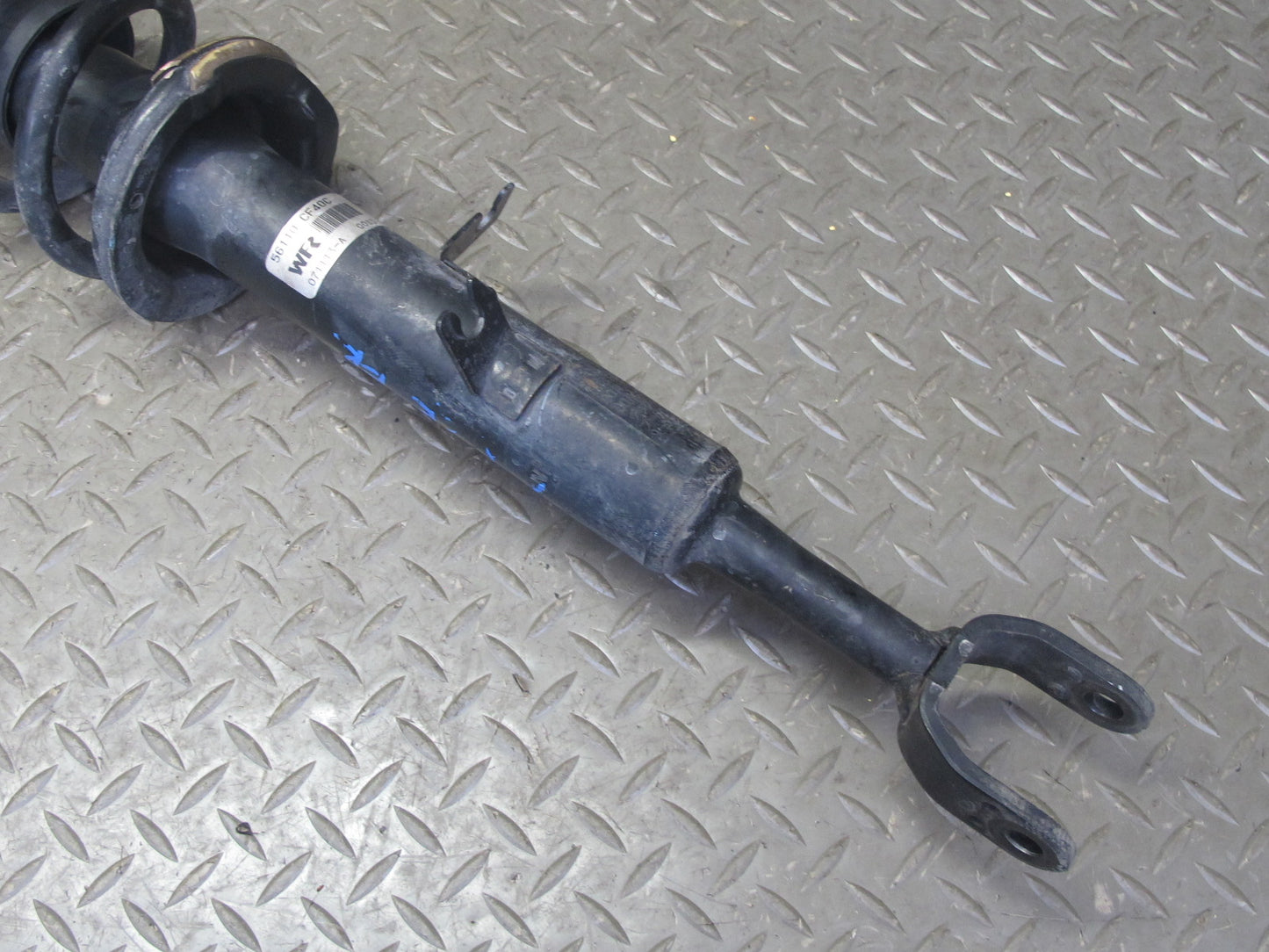 07-09 Nissan 350Z Z33 Conv Set of 2 Front Left & Right Strut Shock Absorber OEM