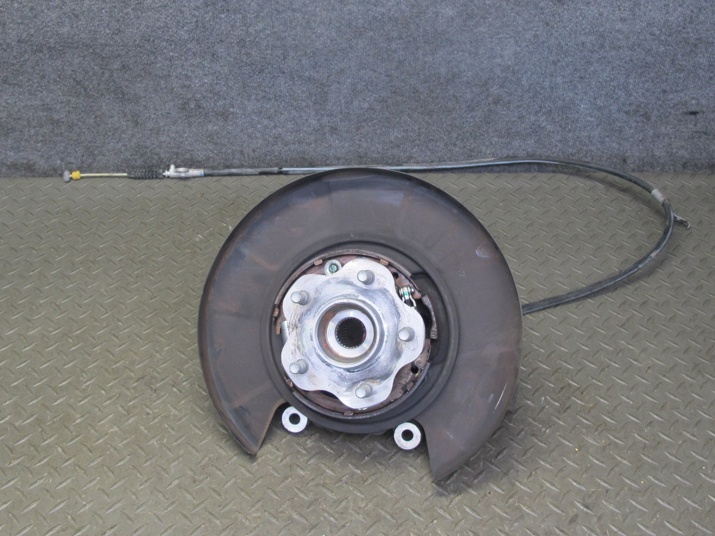 03-09 Nissan 350Z Z33 Rear Left Spindle Knuckle Wheel Hub Bearing 51K Miles OEM