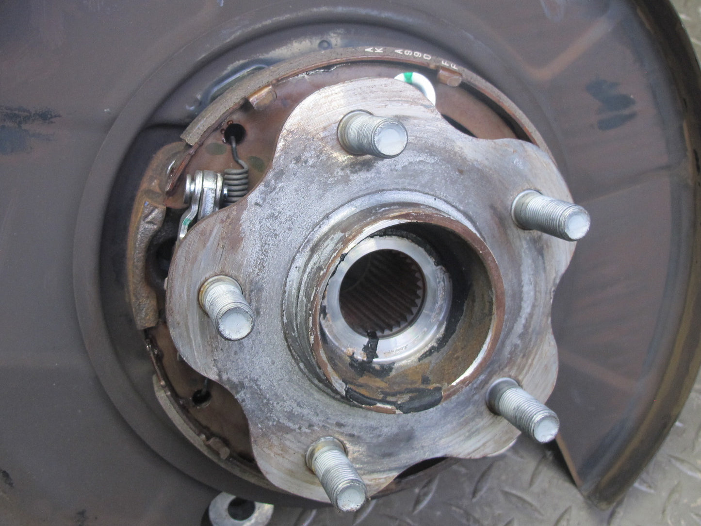 03-09 Nissan 350Z Z33 Rear Right Spindle Knuckle Wheel Hub Bearing 51K Miles OEM