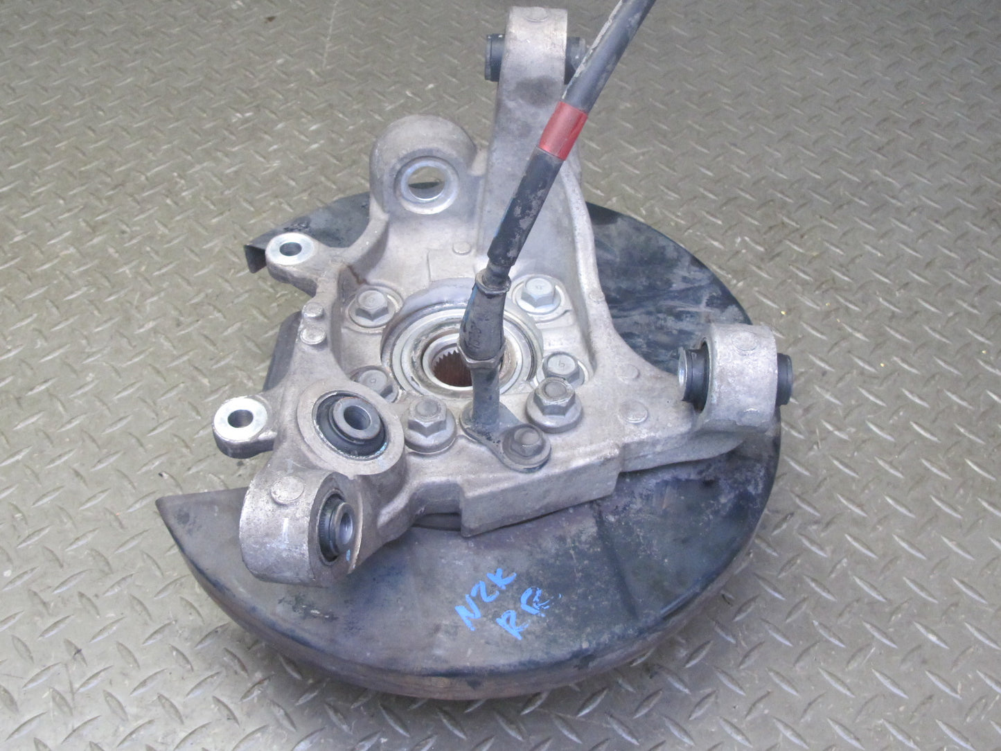 03-09 Nissan 350Z Z33 Rear Right Spindle Knuckle Wheel Hub Bearing 51K Miles OEM