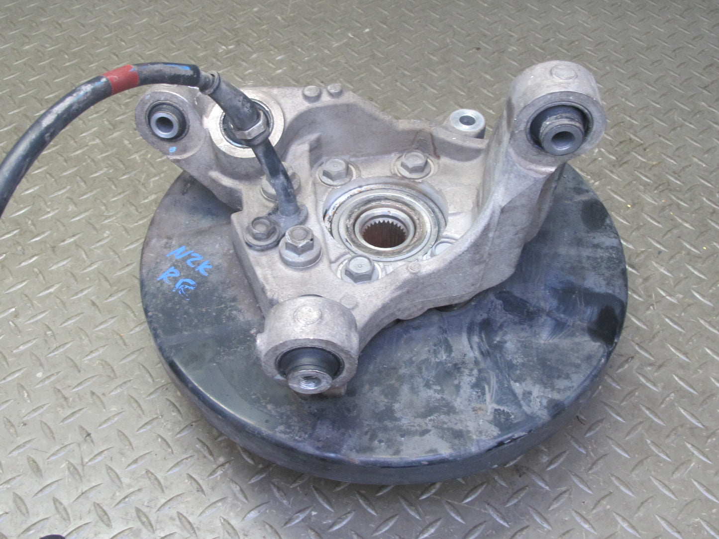 03-09 Nissan 350Z Z33 Rear Right Spindle Knuckle Wheel Hub Bearing 51K Miles OEM