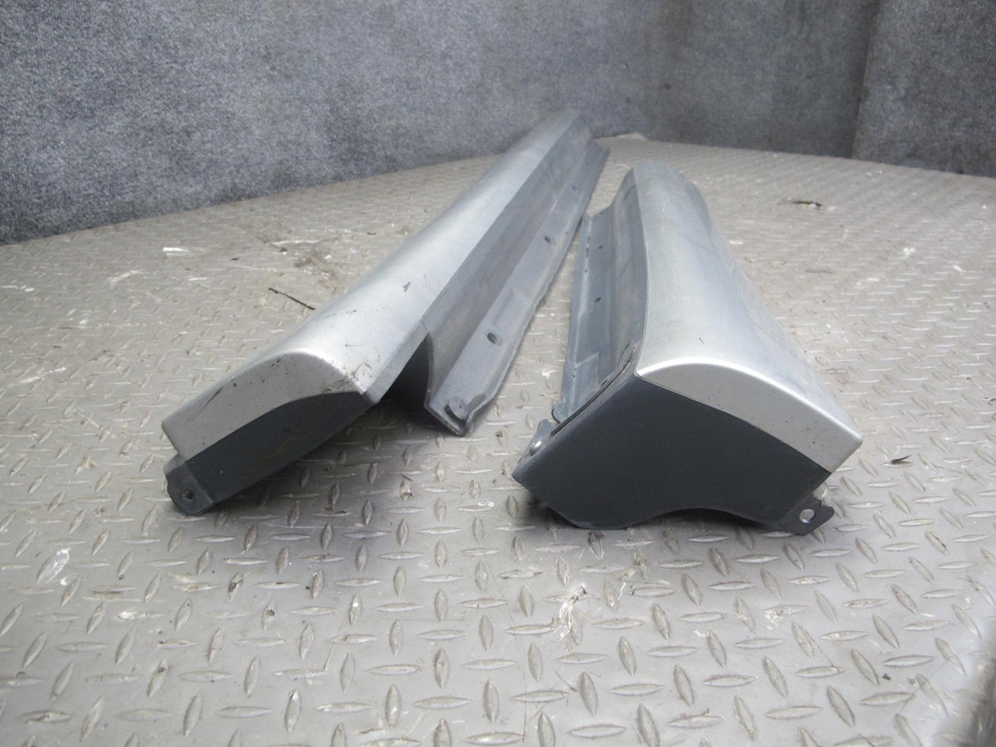 98-05 Lexus GS400 GS430 GS300 4pcs Left & Right Side Skirt Rocker Panel Set OEM