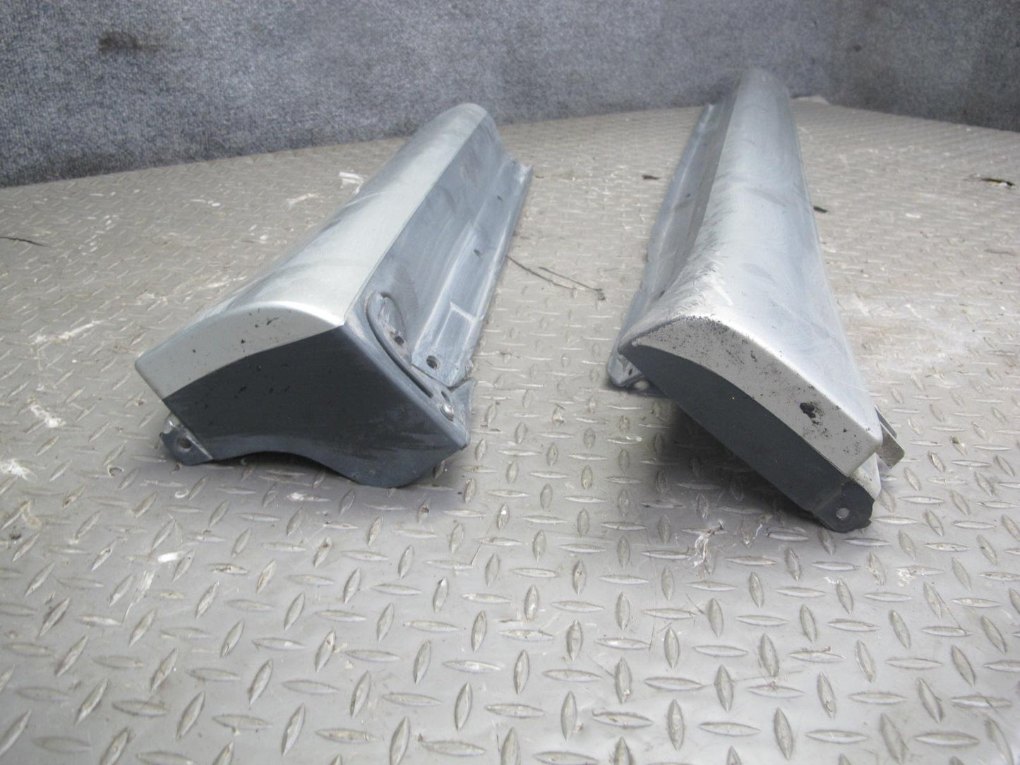 98-05 Lexus GS400 GS430 GS300 4pcs Left & Right Side Skirt Rocker Panel Set OEM