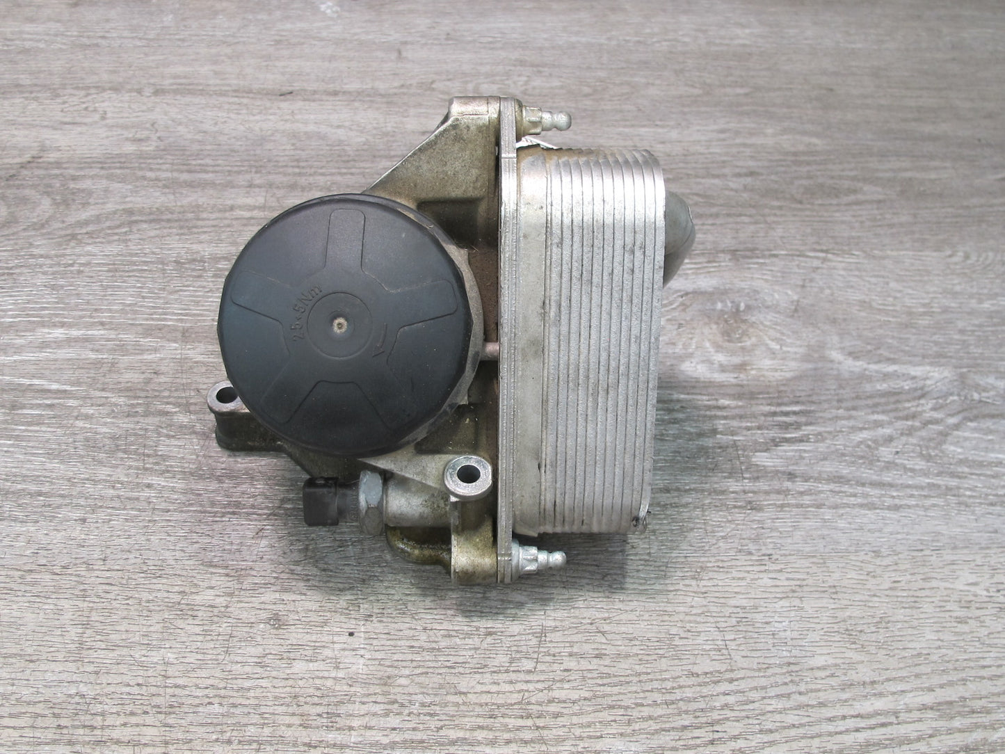 06-08 BMW E86 E85 Z4 3.0L N52 Engine Oil Filter Housing w Heat Exchanger 68K OEM