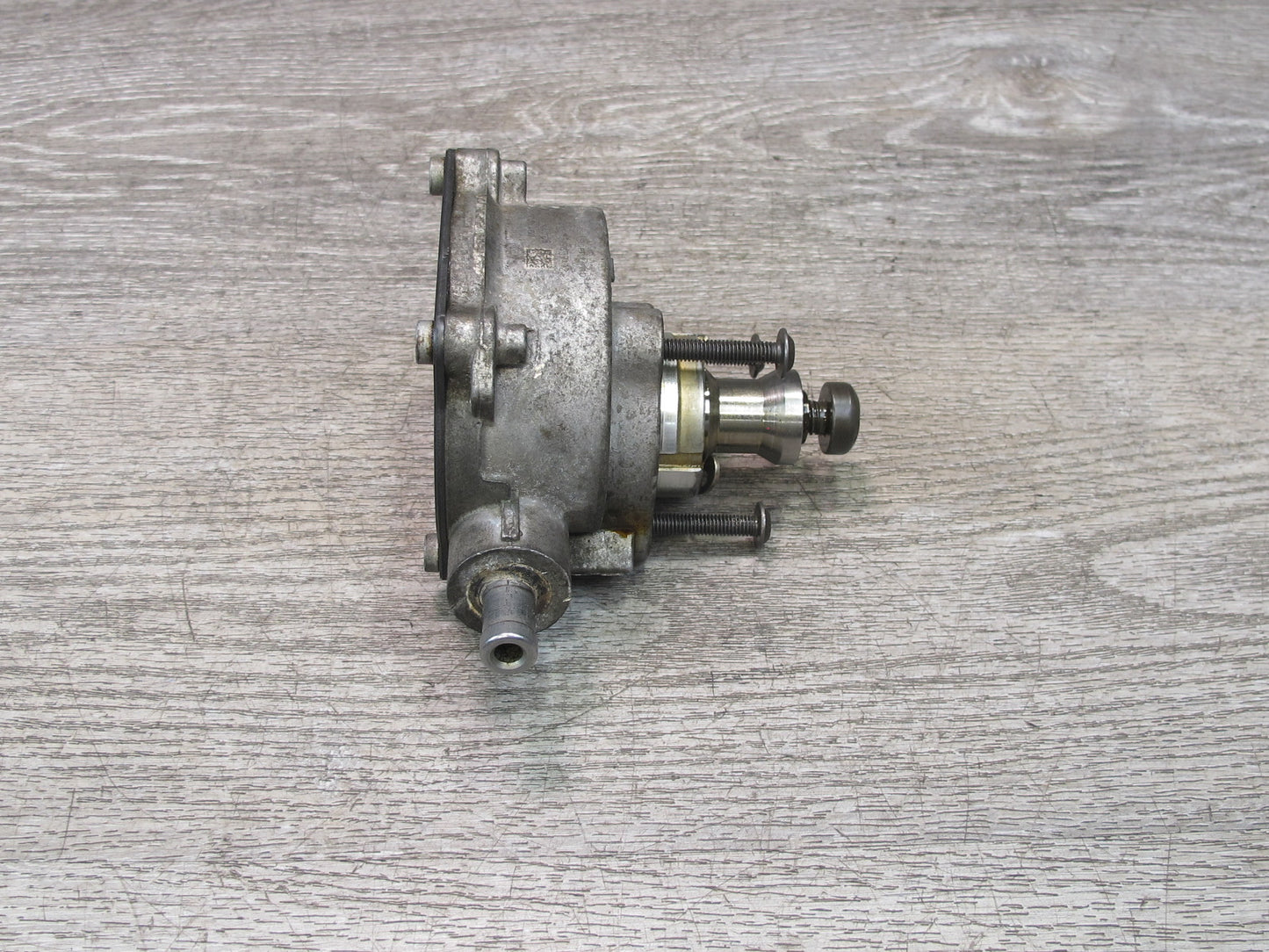 06-08 BMW E86 E85 Z4 N52 3.0L Engine Brake Vacuum Pump OEM
