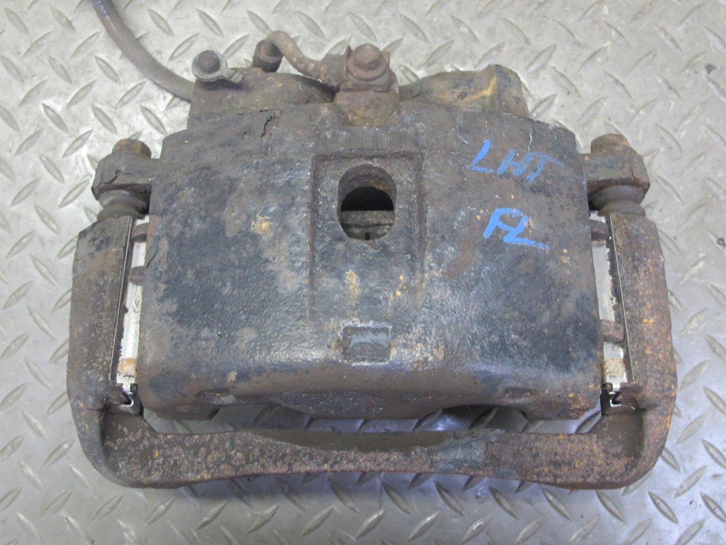 2003-2009 Hummer H2 AWD Front Left & Right Brake Caliper Set of 2