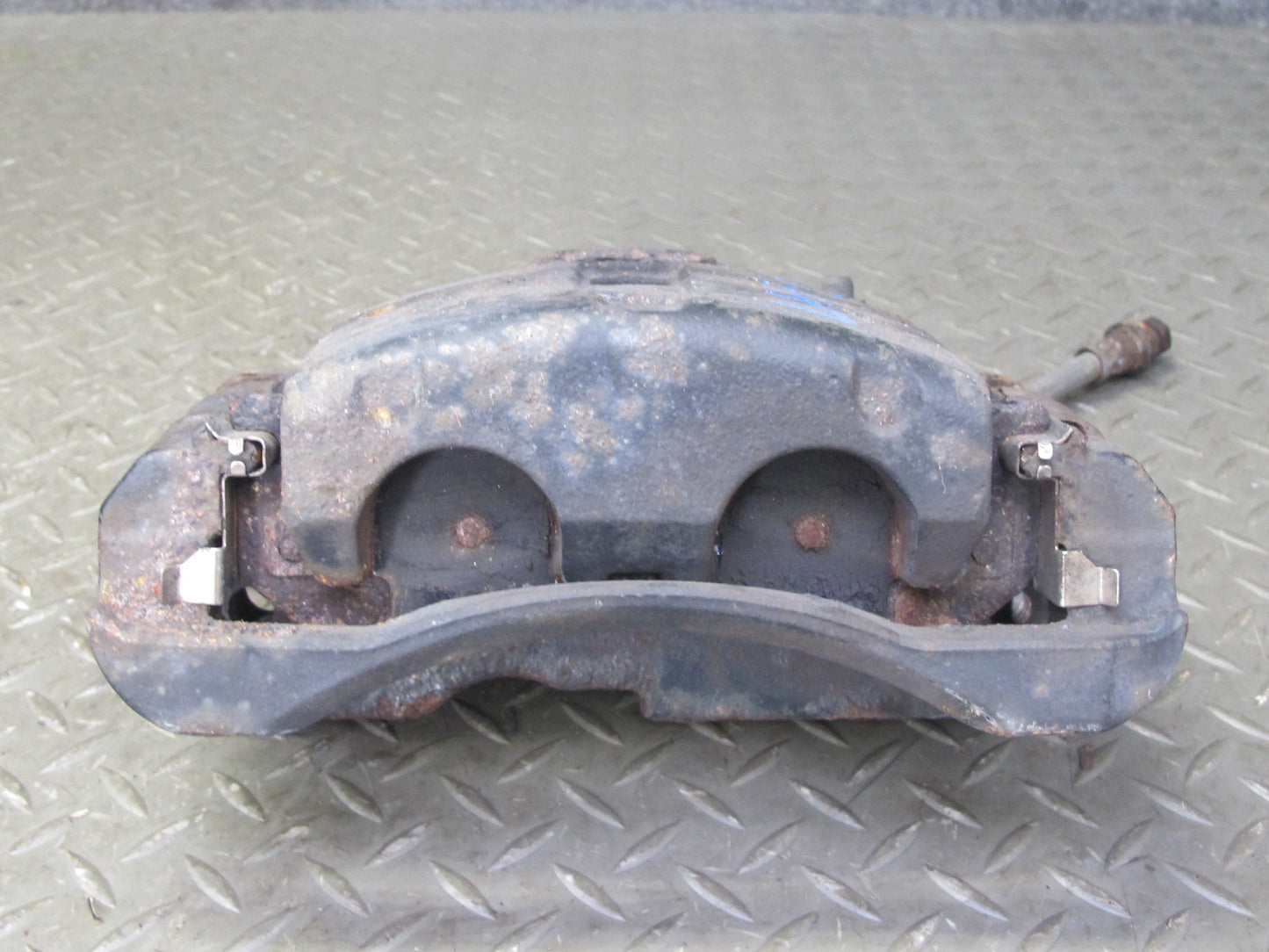 2003-2009 Hummer H2 AWD Rear Left & Right Brake Caliper Set of 2