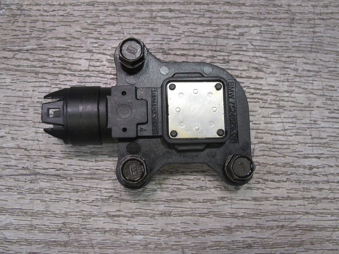 06-08 BMW E85 E86 Z4 N52 3.0L Eccentric Camshaft Position Sensor 7524879 OEM