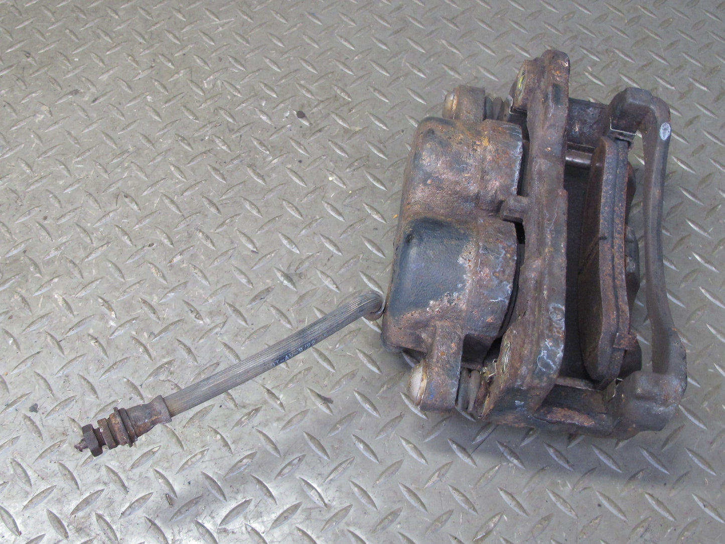 2003-2009 Hummer H2 AWD Rear Left & Right Brake Caliper Set of 2