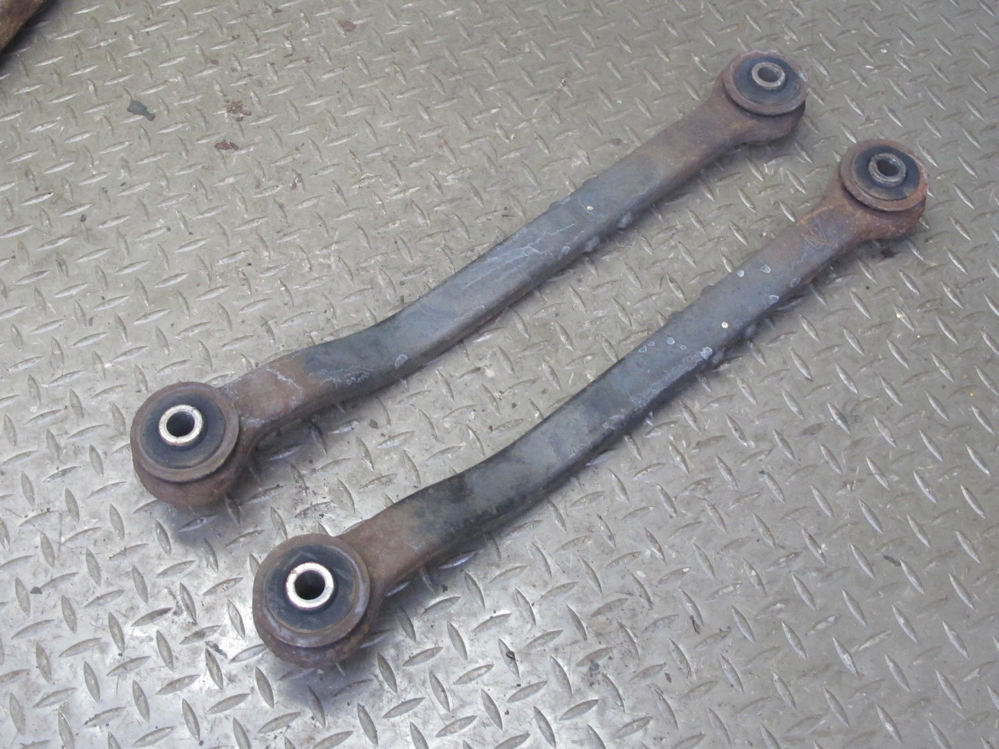 2003-2009 Hummer H2 Rear Left & Right Upper & Lower Control Arm Set of 4