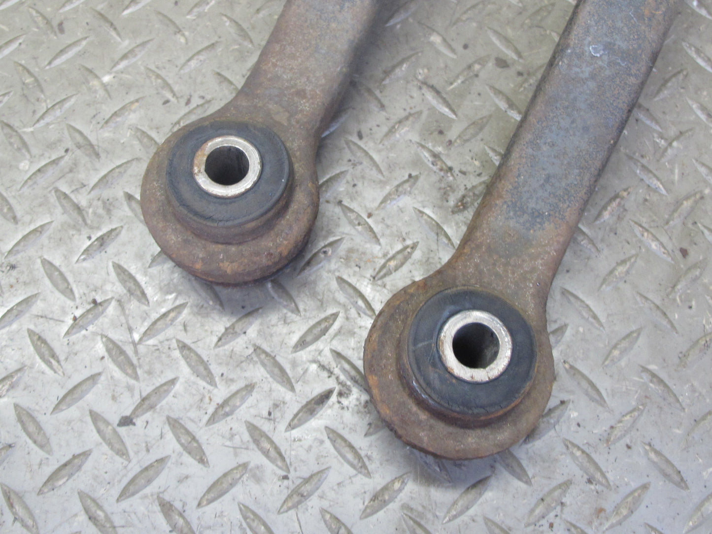 2003-2009 Hummer H2 Rear Left & Right Upper & Lower Control Arm Set of 4