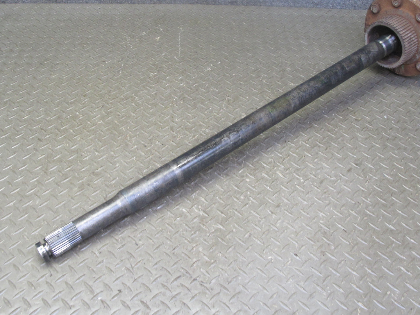 2003-2007 Hummer H2 AWD Rear Left Suspension Axle Shaft