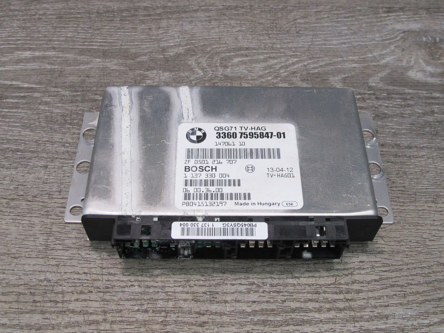 2010-2014 BMW E70 E71 X5M X6M Rear Differential Lock Control Module 7595847
