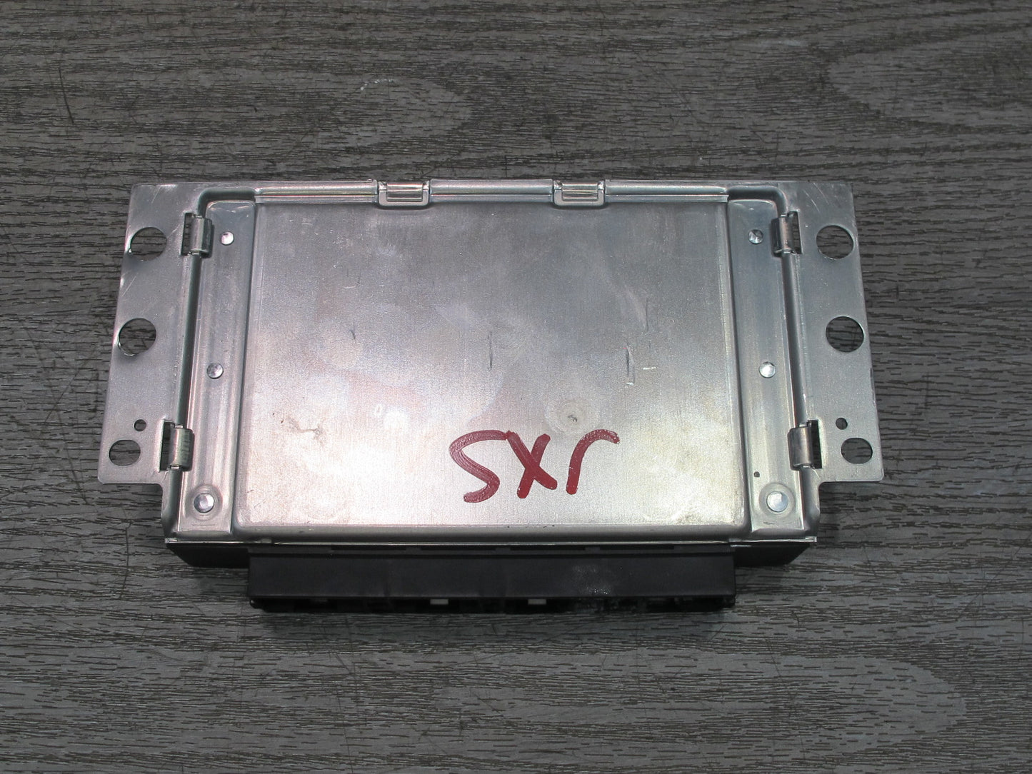 2010-2014 BMW E70 E71 X5M X6M Rear Differential Lock Control Module 7595847