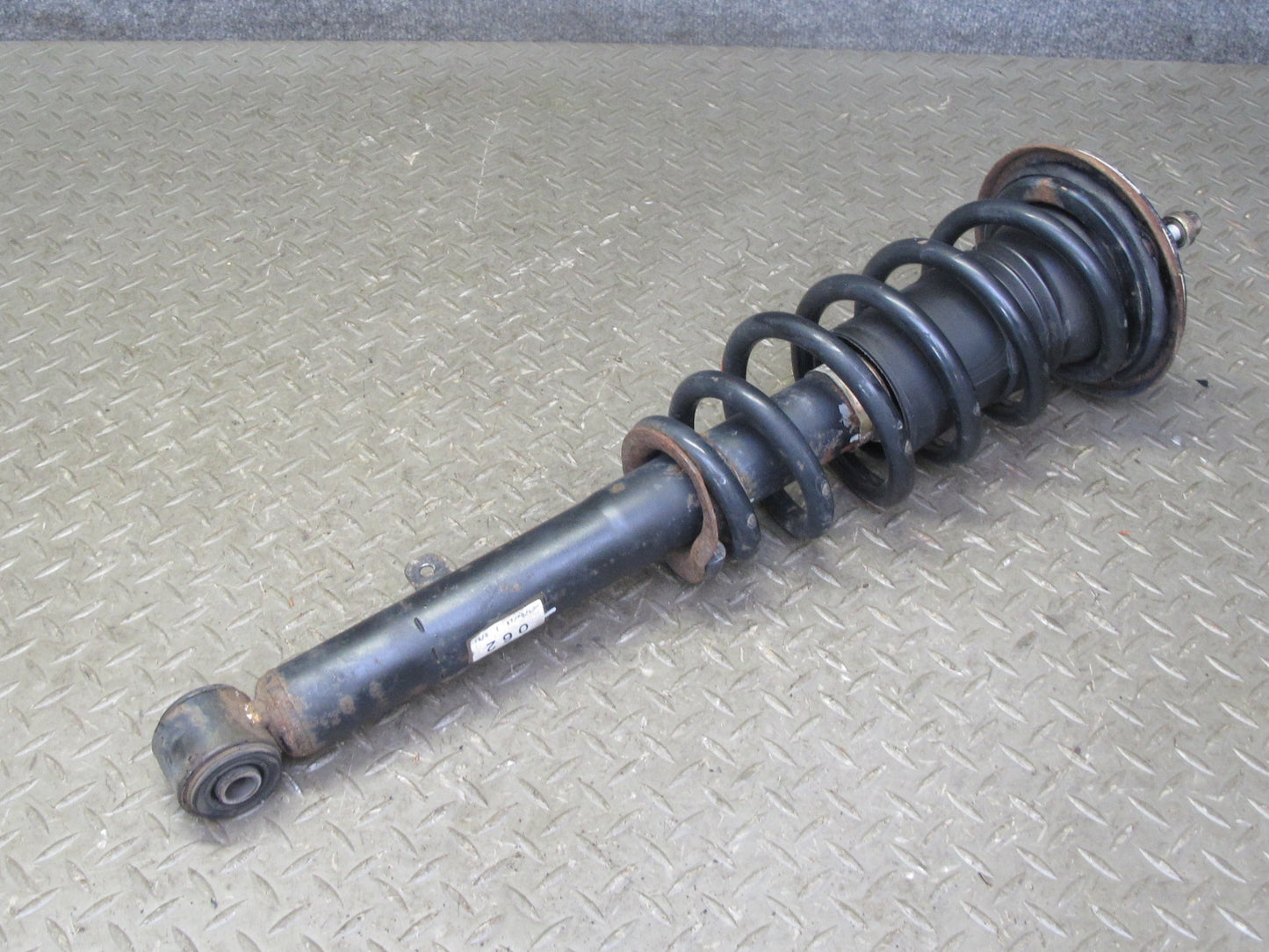98-05 Lexus GS430 GS300 Front Left & Right Strut Shock Absorber Set 83K OEM