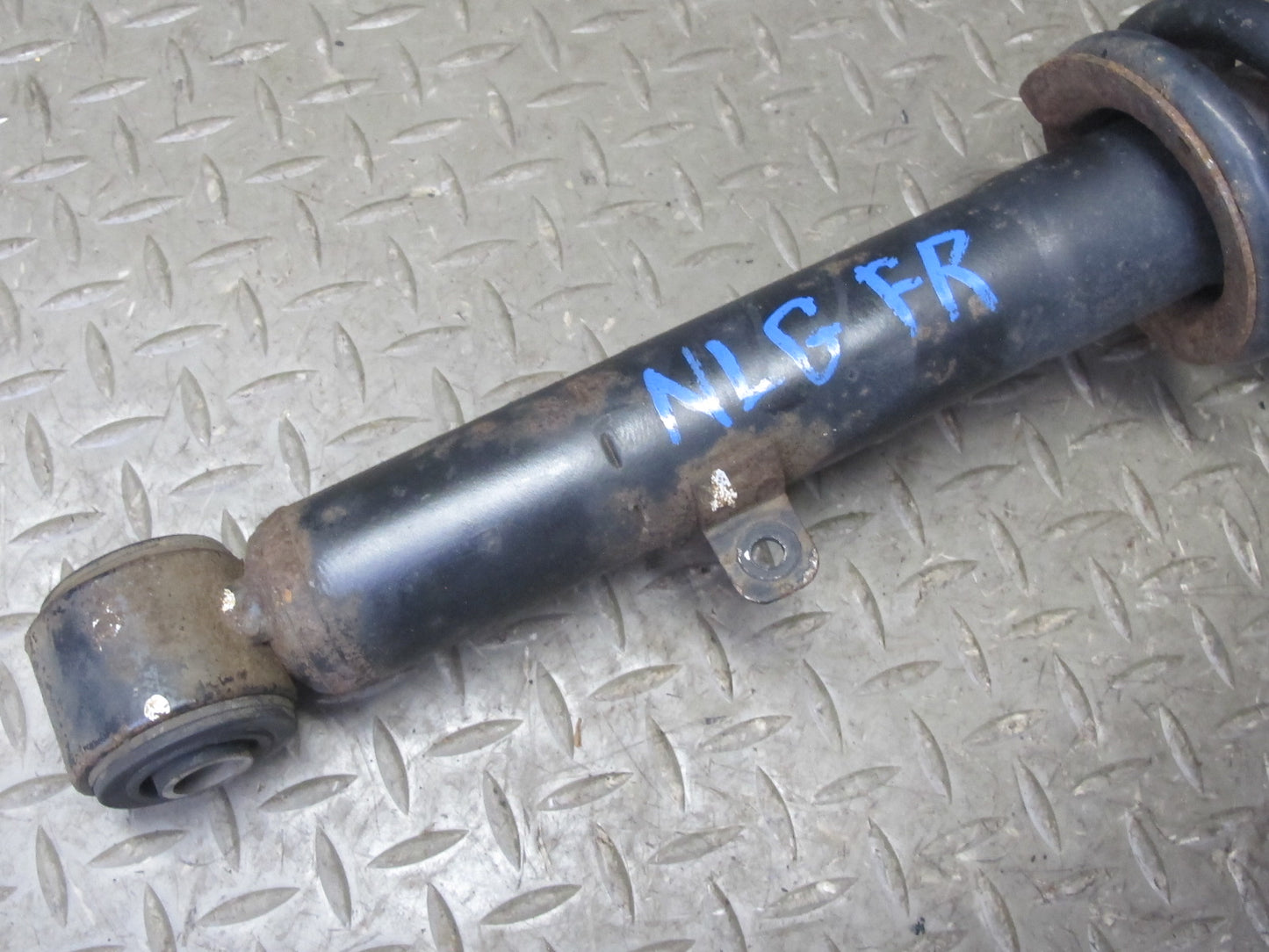 98-05 Lexus GS430 GS300 Front Left & Right Strut Shock Absorber Set 83K OEM