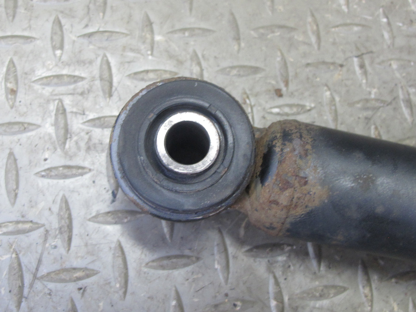 98-05 Lexus GS430 GS300 Front Left & Right Strut Shock Absorber Set 83K OEM
