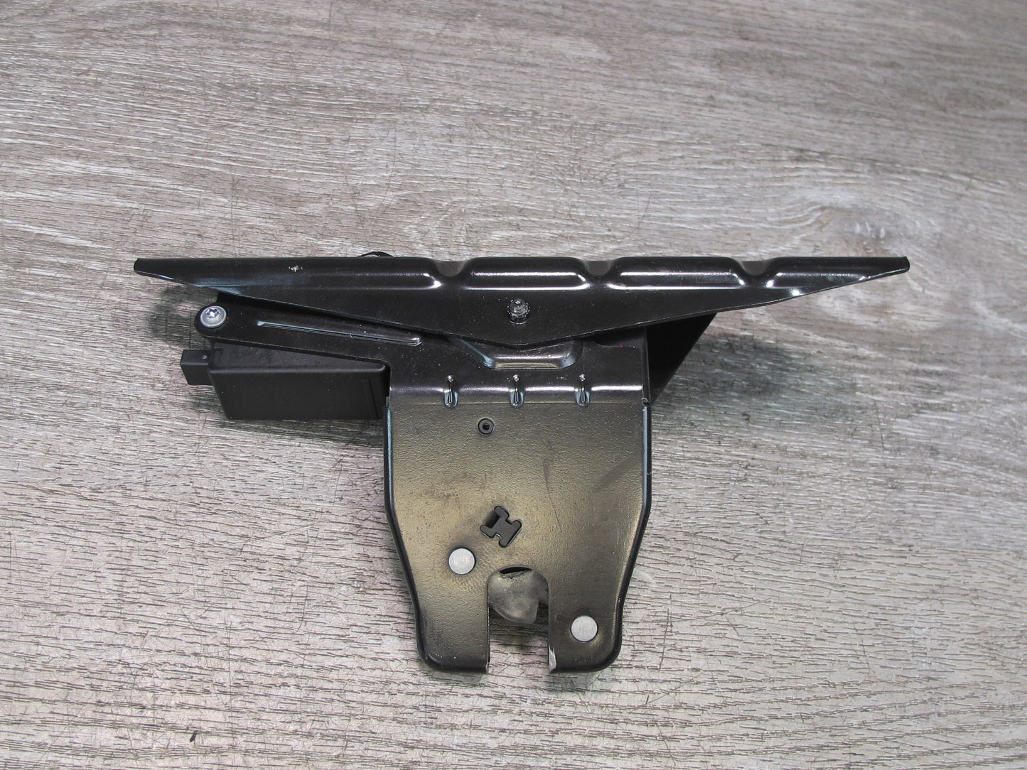 2008-2014 BMW E71 E72 X6 X6M Rear Trunk Lid Lock Latch Actuator 7071594
