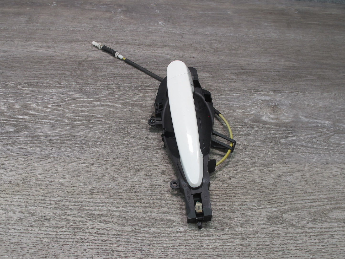 2008-2014 BMW E71 E72 X6 X6M Rear Right Door Exterior Handle w Keyless Entry