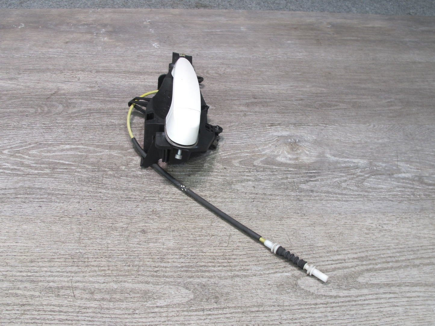 2008-2014 BMW E71 E72 X6 X6M Rear Right Door Exterior Handle w Keyless Entry