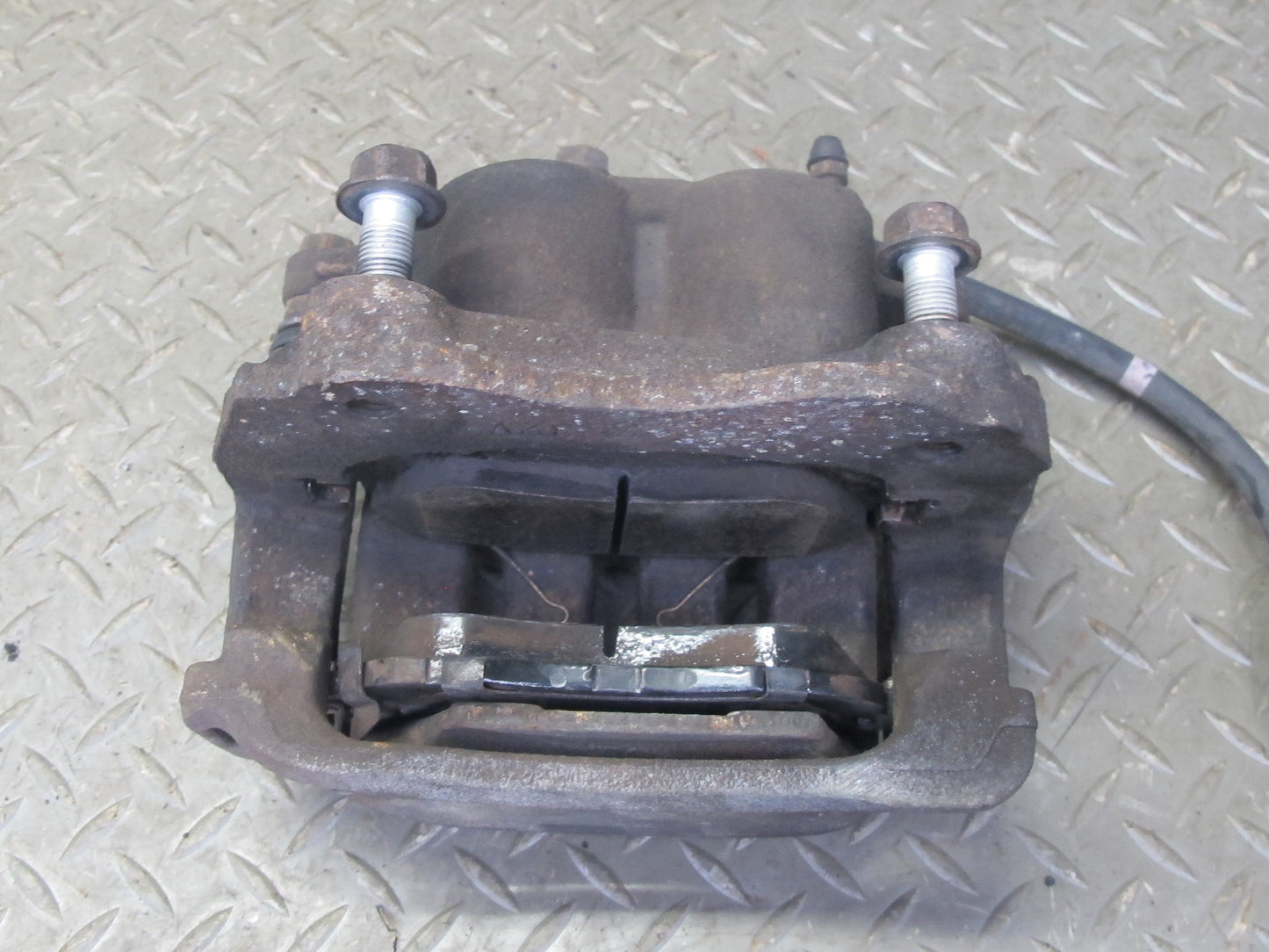 98-05 Lexus JZS160L GS400 GS430 GS300 Front Left Right Brake Caliper Set 83K OEM
