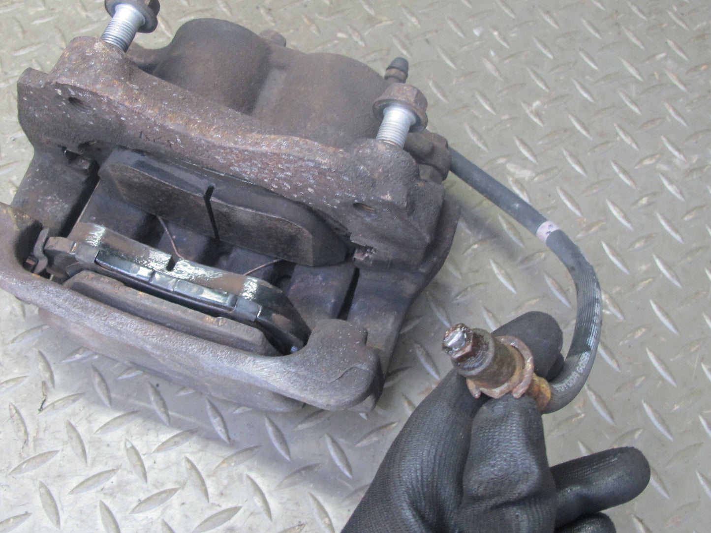 98-05 Lexus JZS160L GS400 GS430 GS300 Front Left Right Brake Caliper Set 83K OEM