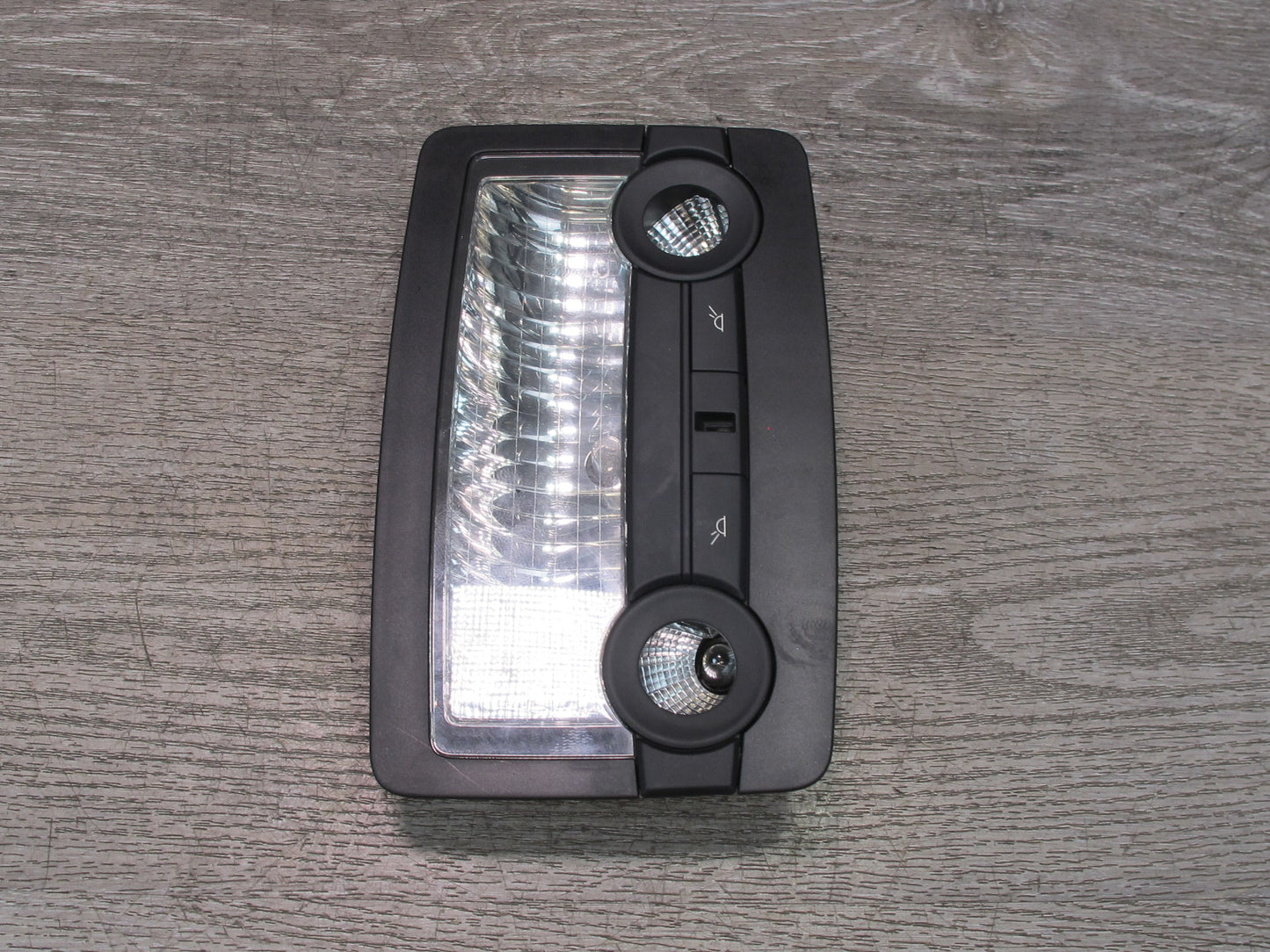2008-2014 BMW E71 E72 X6 X6M Rear Overhead Dome Interior Light Lamp 9111012