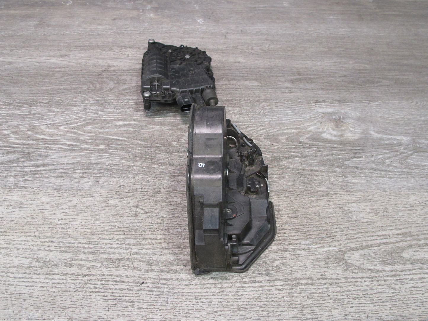 2008-2014 BMW E71 E72 X6 X6M Front Right Door Lock Latch Actuator w Soft Close