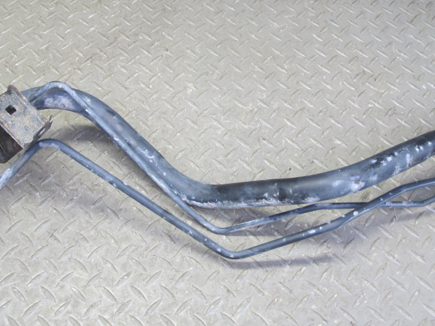 01-05 Lexus JZS160L GS300 Gas Fuel Tank Filler Neck Pipe w Cap OEM