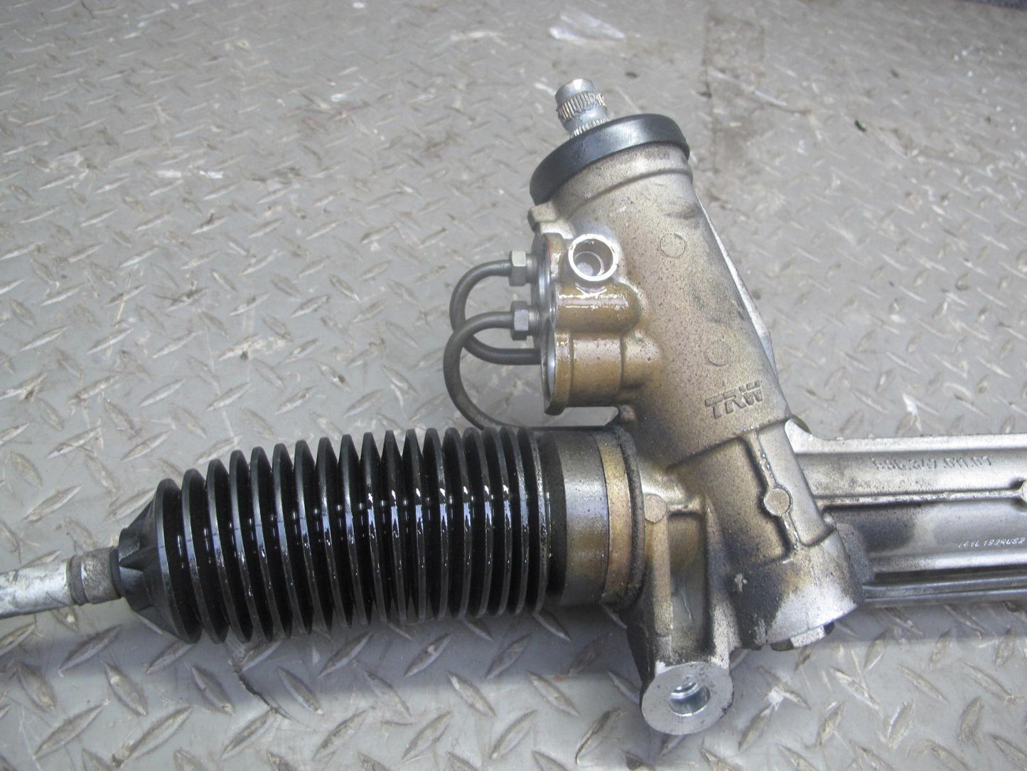 1997-2004 Porsche Boxster 986 Power Steering Rack AND Pinion Gear Assembly