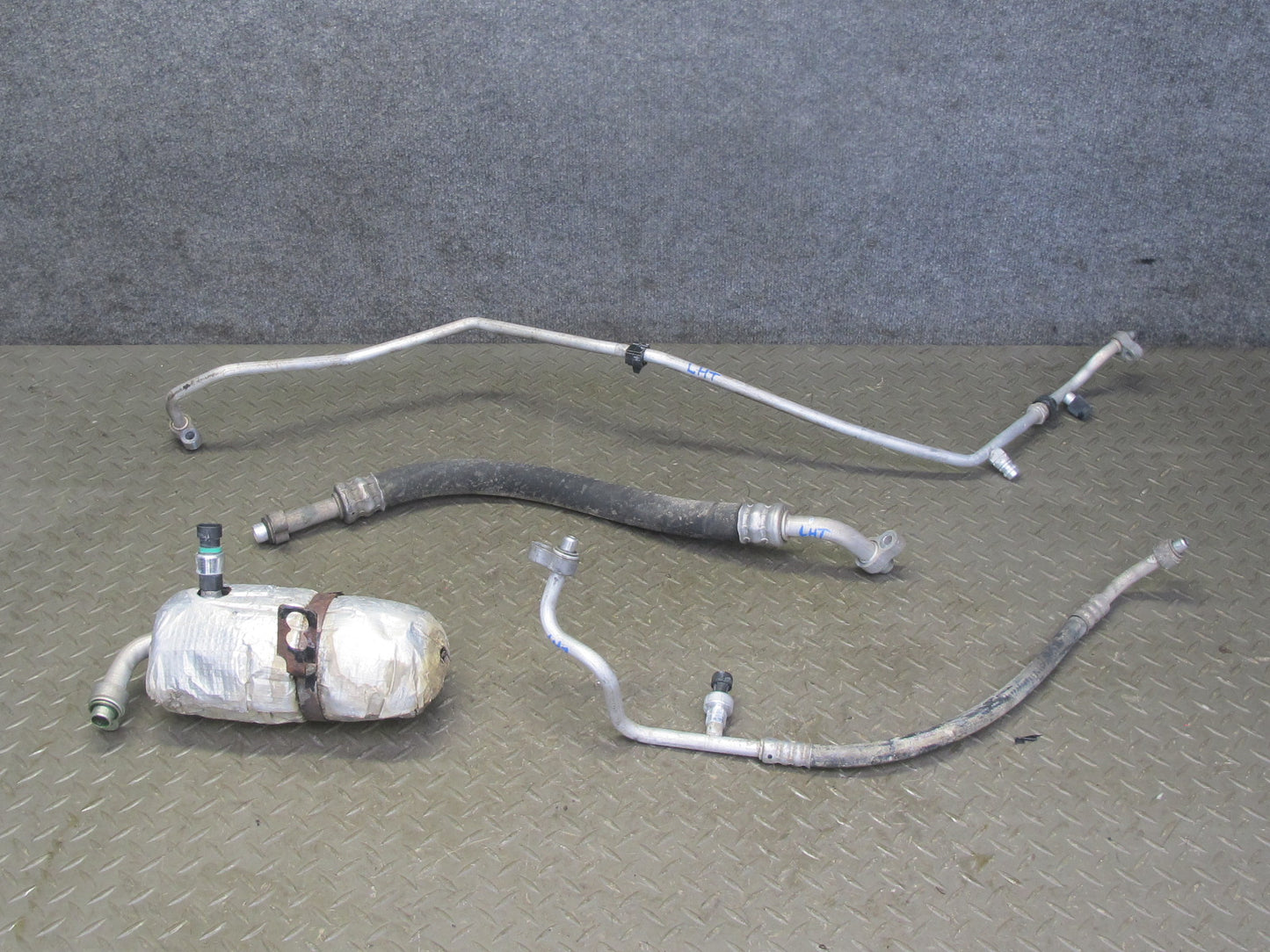2003-2007 Hummer H2 A/C Air Condition Hose Pipe Line Dryer Set