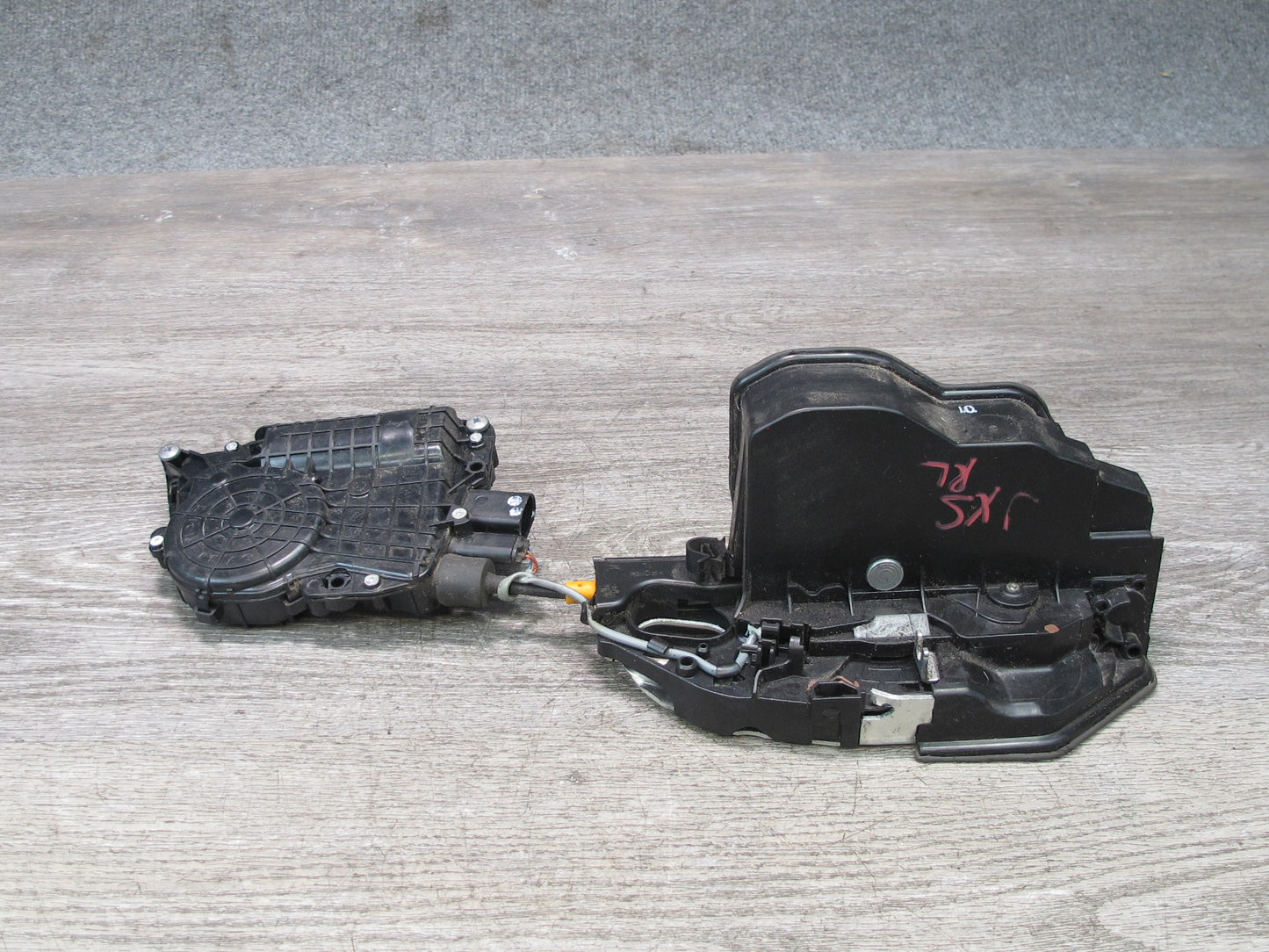 2008-2014 BMW E71 E72 X6 X6M Rear Left Door Lock Latch Actuator w Soft Close
