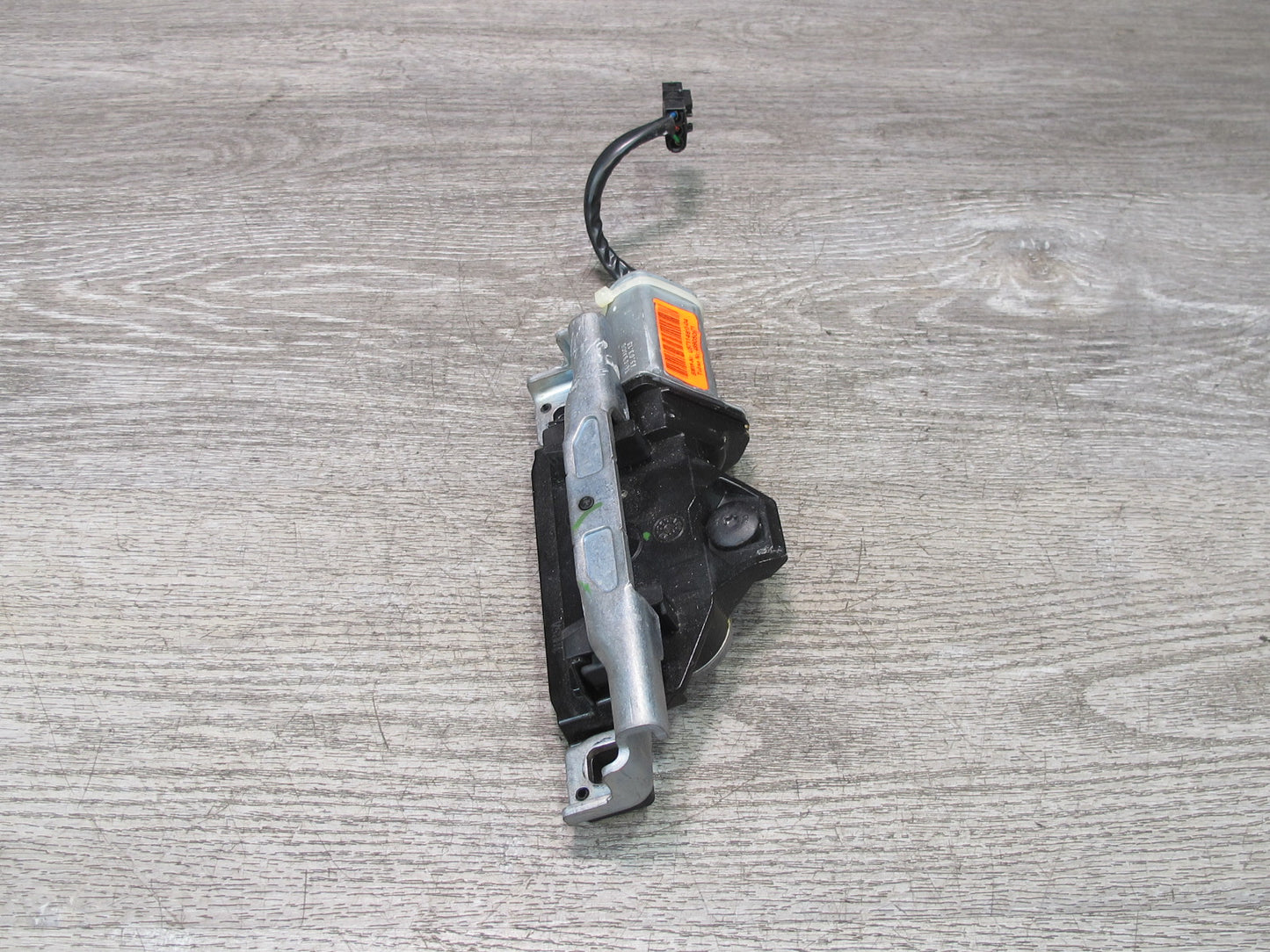 2008-2014 BMW E71 E72 X6 Rear Trunk Lid Power Lock Drive Motor Mechanism 7114613