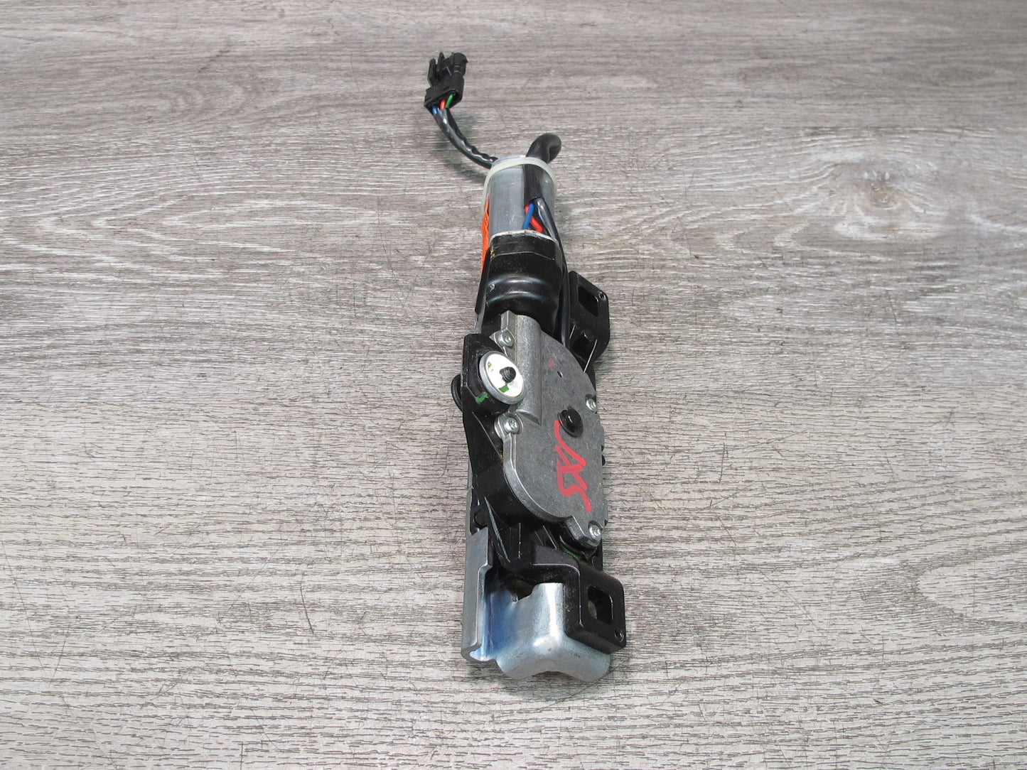 2008-2014 BMW E71 E72 X6 Rear Trunk Lid Power Lock Drive Motor Mechanism 7114613