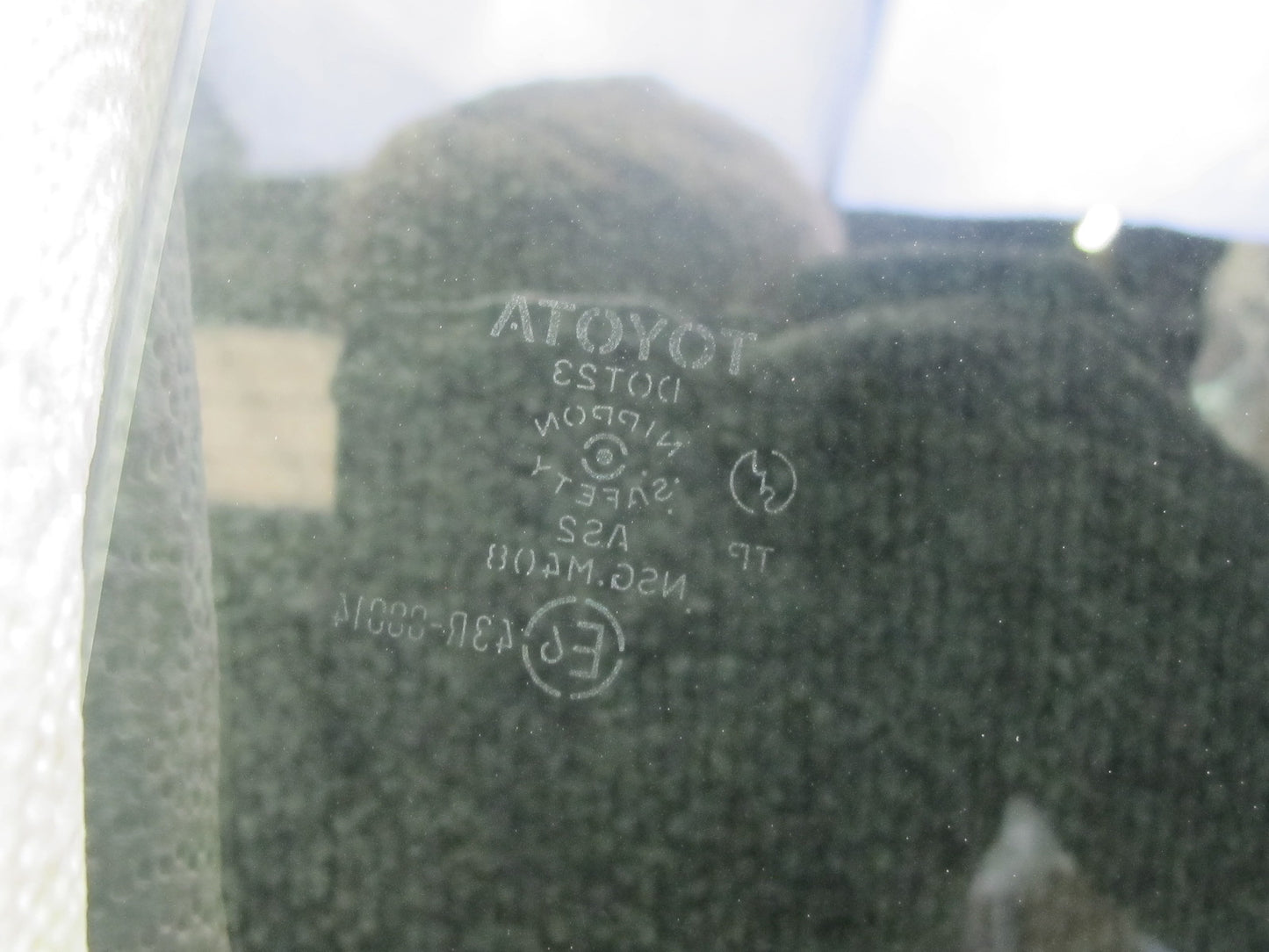 00-05 Toyota MR2 Spyder ZZW30L Right Passenger Door Glass Window OEM