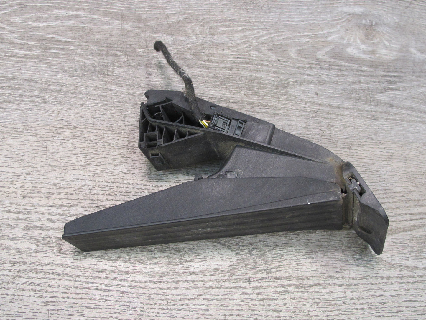 2008-2014 BMW E71 E72 X6 X6M A/T Gas Acceleration Pedal 6860784