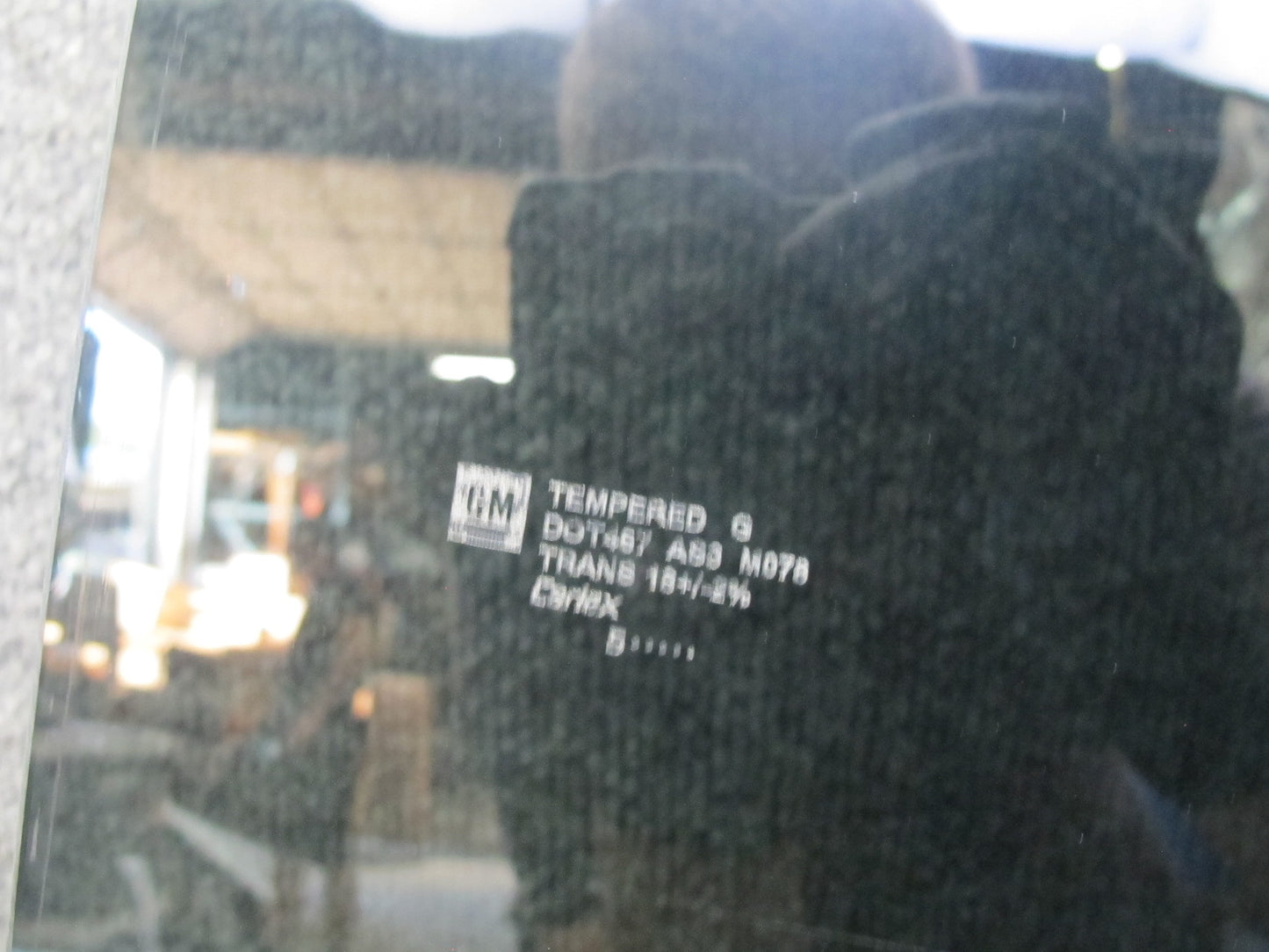 2003-2009 Hummer H2 Rear Left Door Glass Window