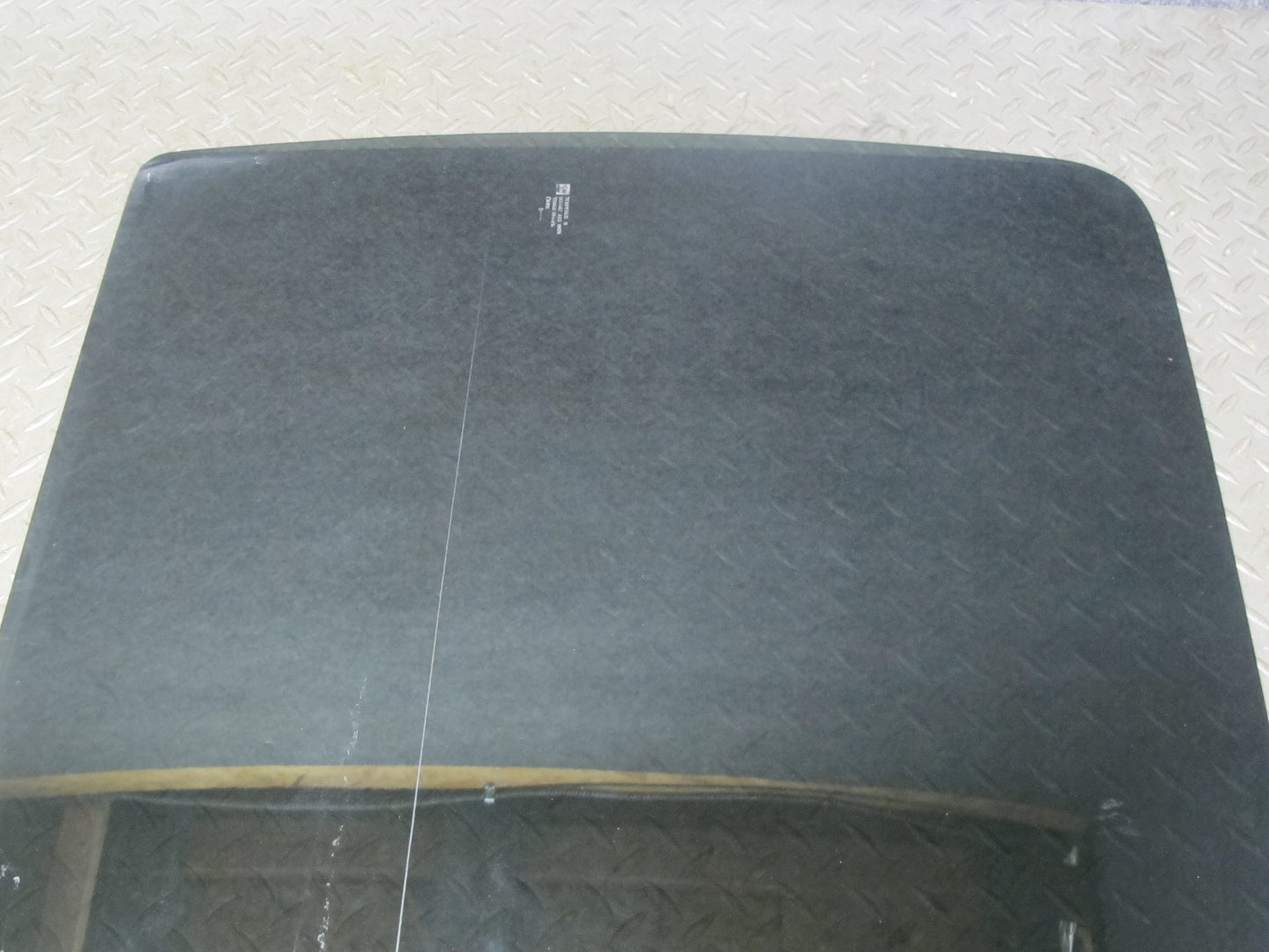 2003-2009 Hummer H2 Rear Left Door Glass Window