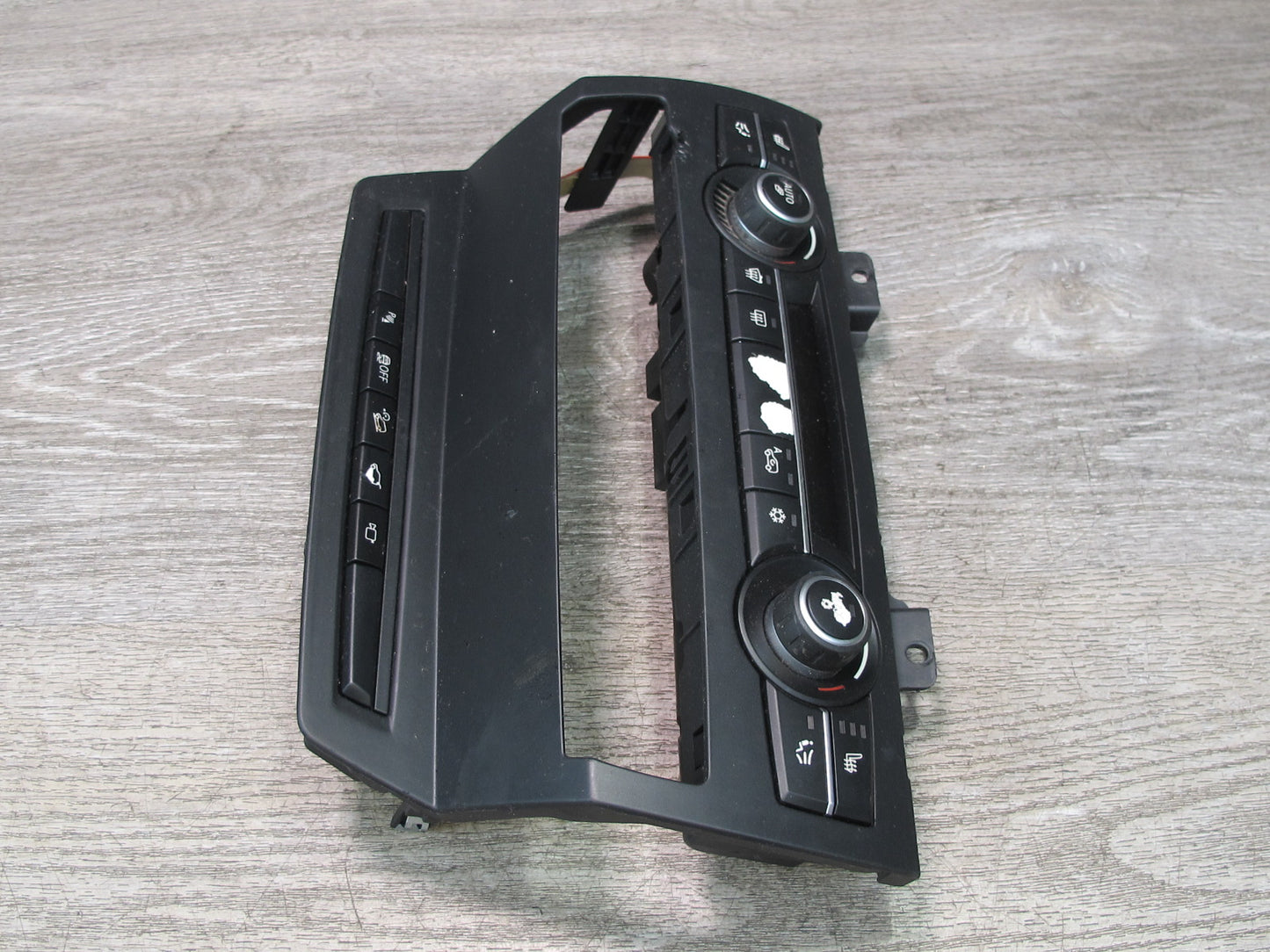2010-2014 BMW E71 E72 X6 X6M A/C Heater Climate Control Radio PDC Switch Panel