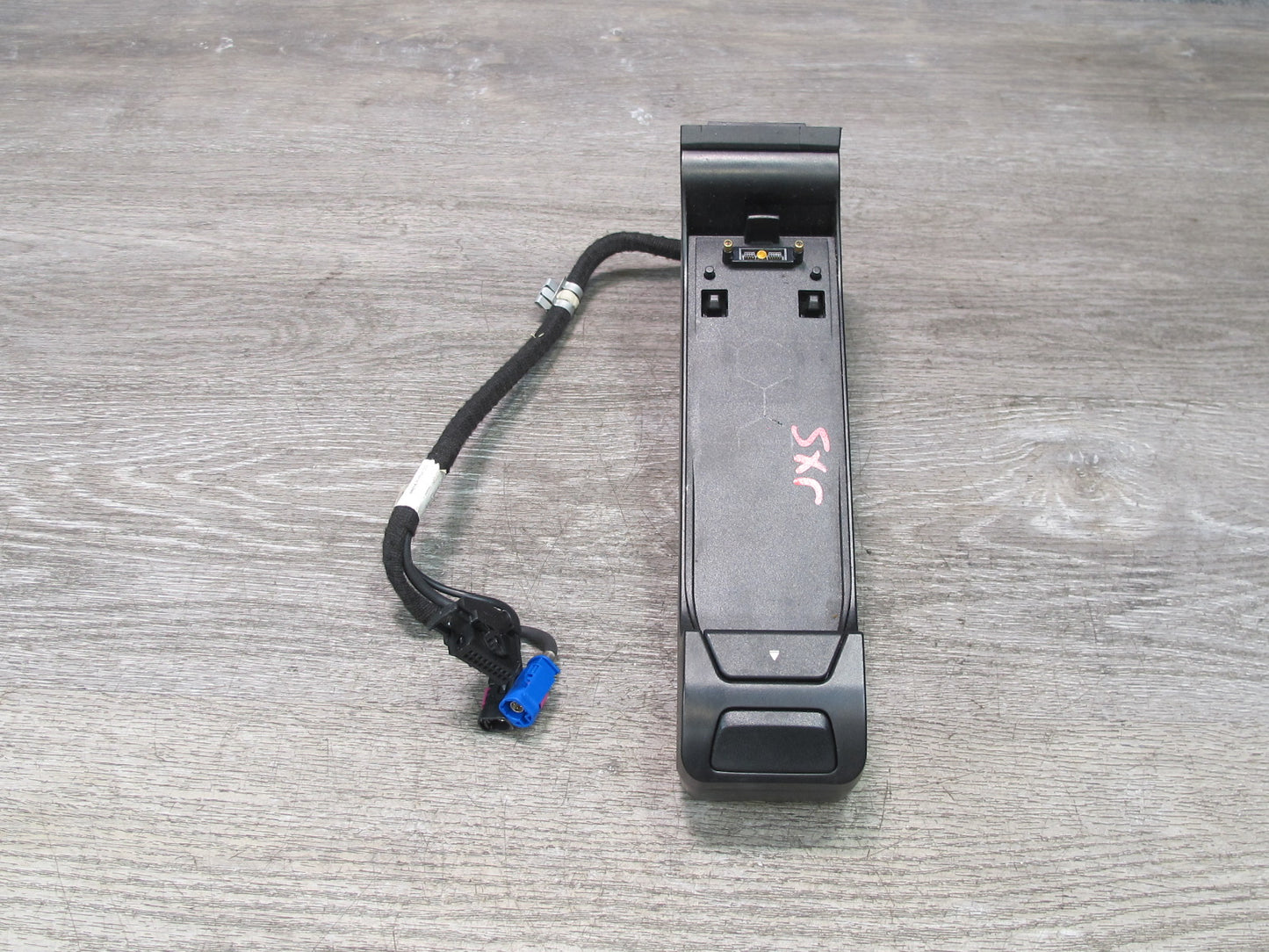 2008-2014 BMW E71 E72 X6 X6M Phone Telephone Charging Dock