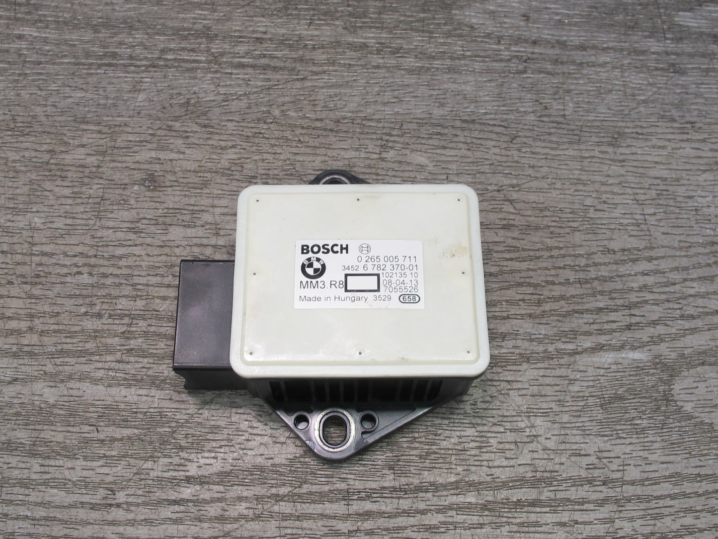2008-2014 BMW E71 E72 X6 X6M YAW Turn Rate Acceleration Speed Sensor 6782370 OEM