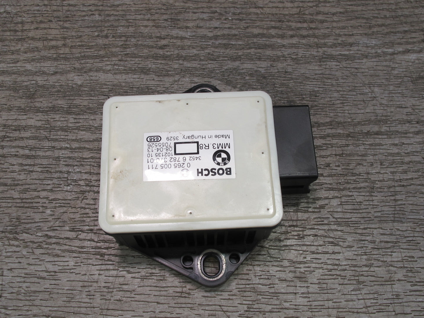 2008-2014 BMW E71 E72 X6 X6M YAW Turn Rate Acceleration Speed Sensor 6782370 OEM