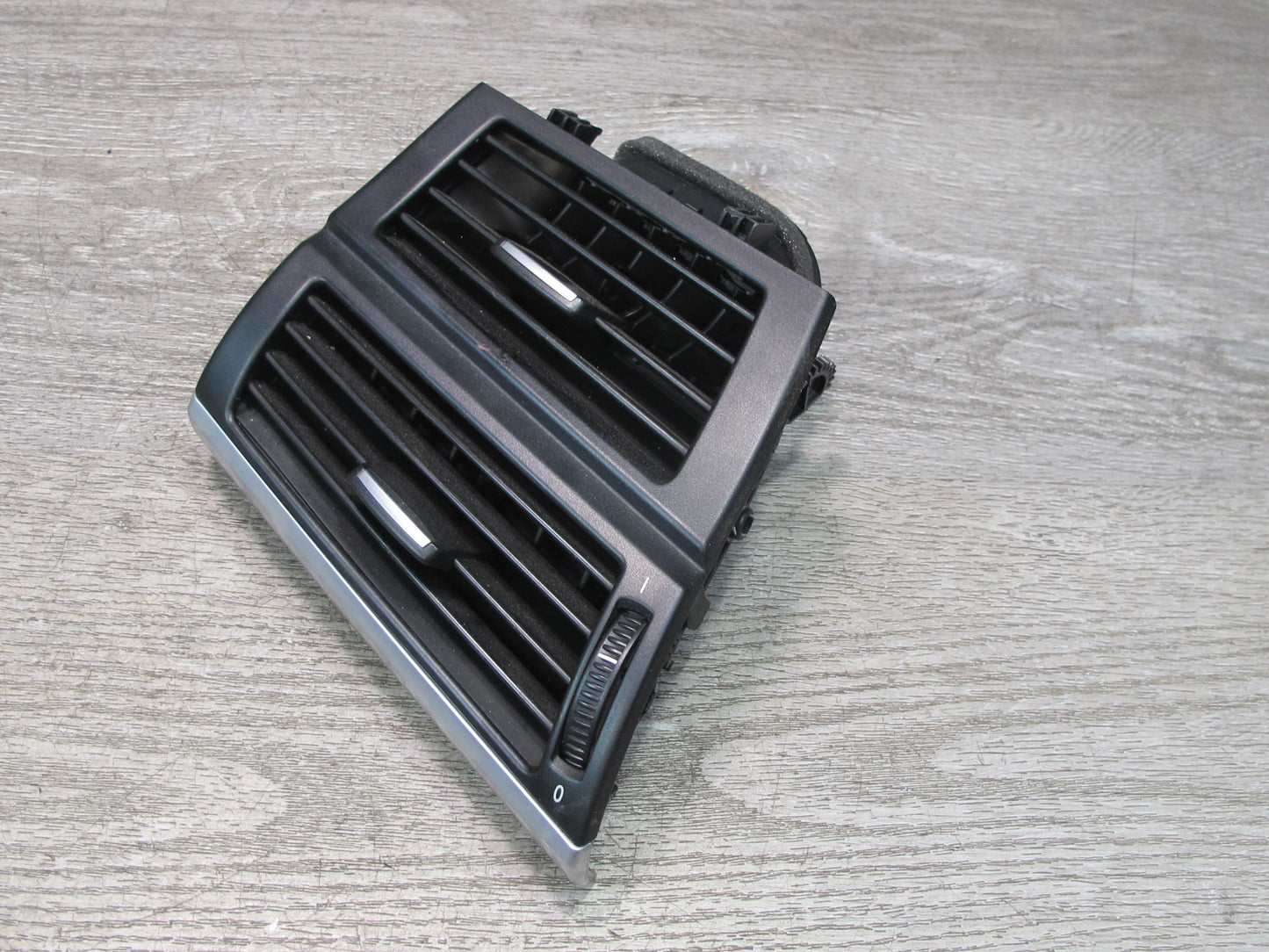 08-14 BMW E71 E72 X6 X6M Front Left Center Right Dash Air Heater Vent Set of 3