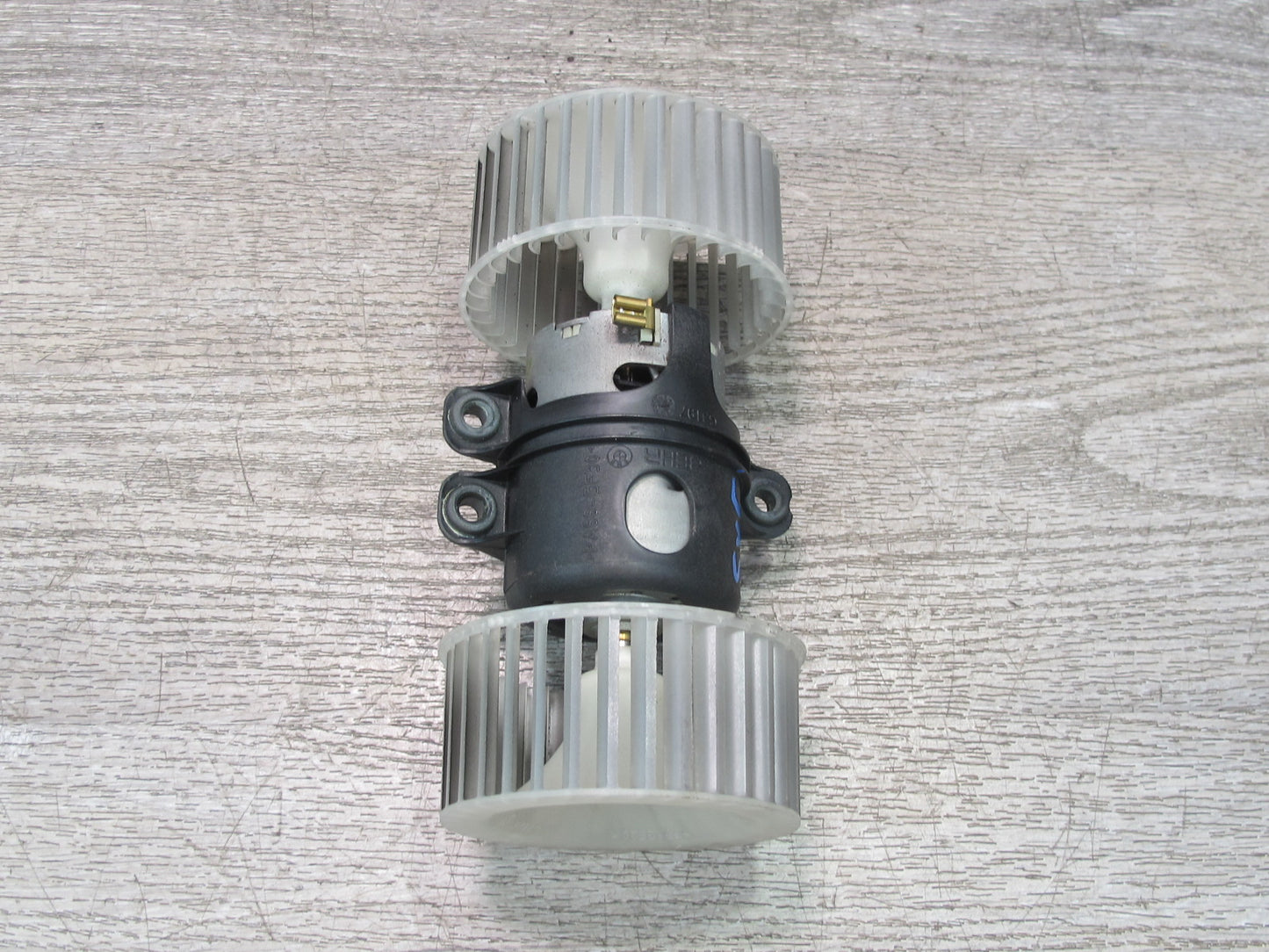 2008-2014 BMW E71 E72 X6 X6M A/C Heater Blower Motor Fan