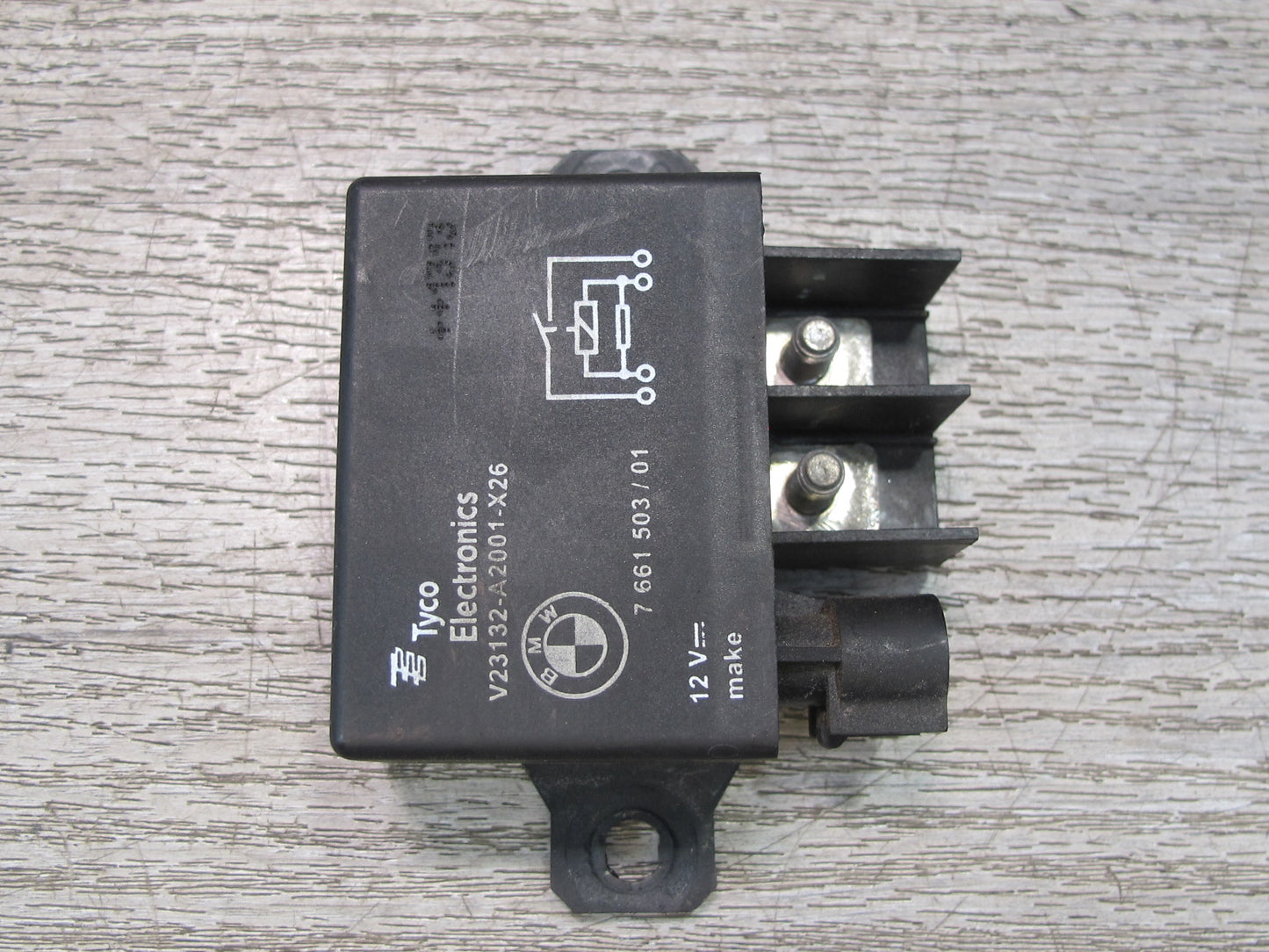 2008-2014 BMW E71 E72 X6 Engine Cooling Fan Relay Control Module 7661503
